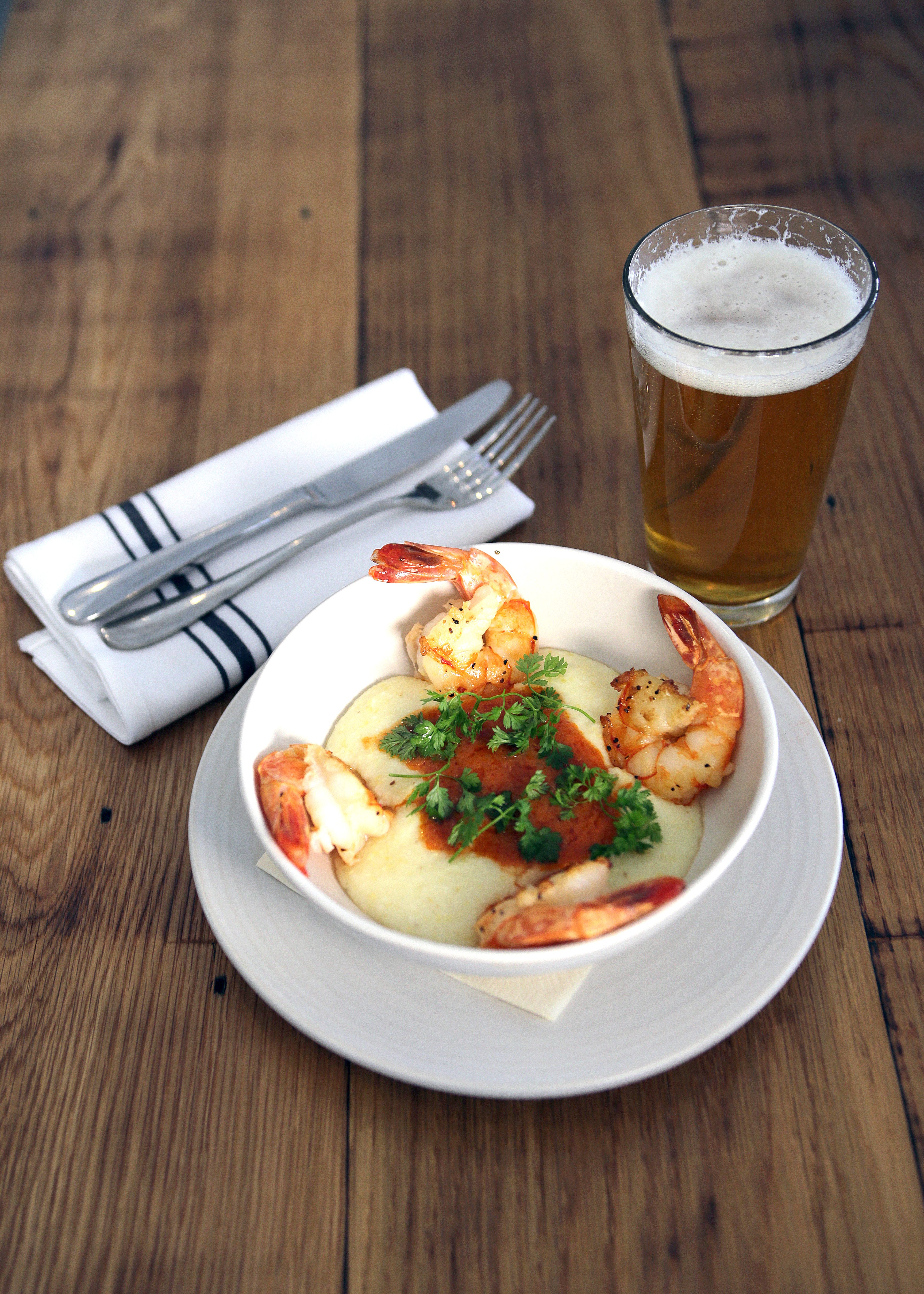 Shrimp 'n' Grits