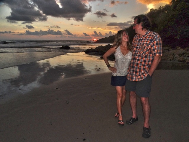 Jen and Greg Seymour shed the stress of life in Dallas for Grecia in Costa Rica’s Central Valley, where each has since written a book.