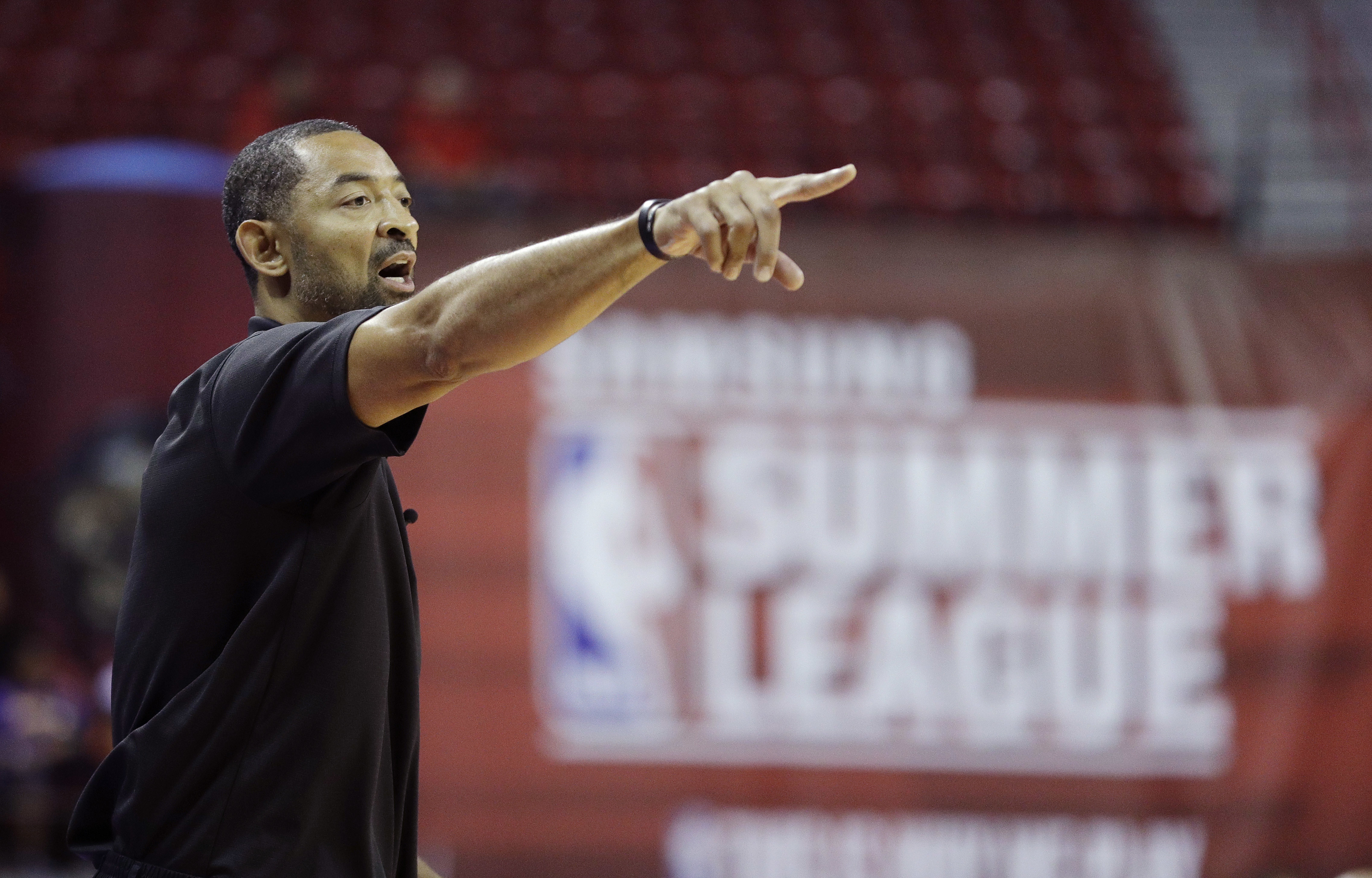 Howard chose coaching over pursuing a front office job.