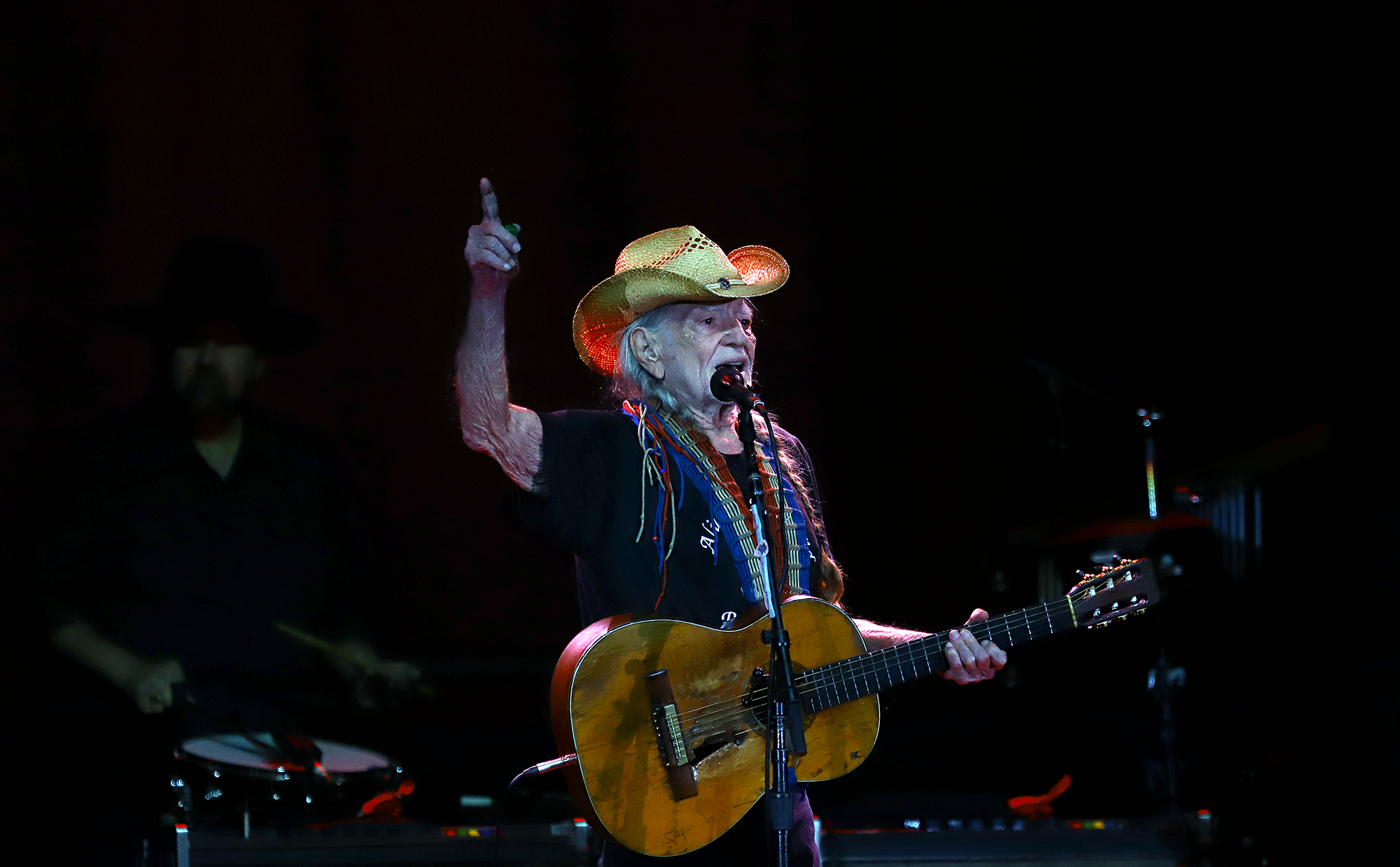 Willie Nelson returns in good health and fine form at Outlaw fest The