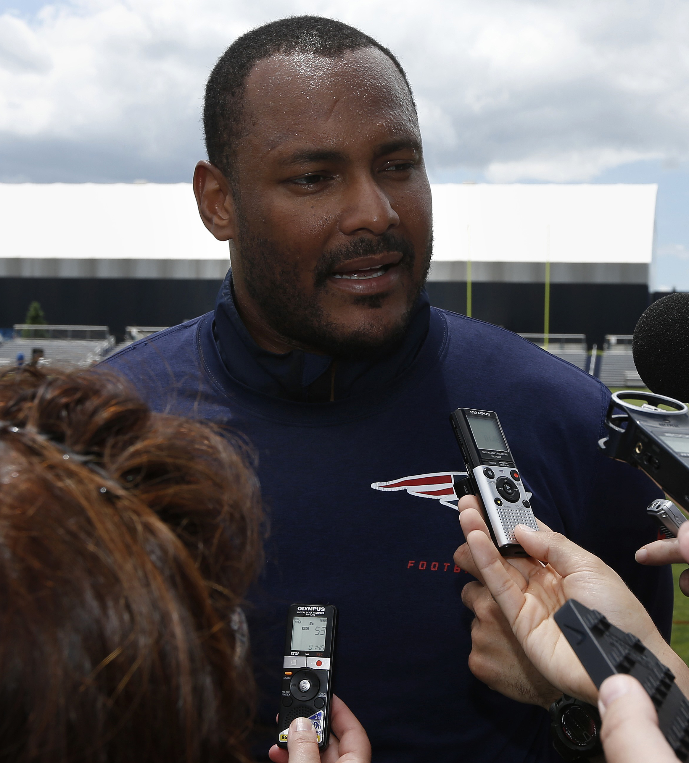 After 10 seasons in the NFL, new Patriot Will Smith still loves to compete.