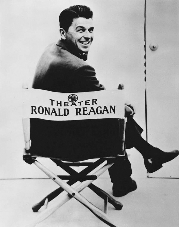 GE also sponsored General Electric Theater, a fiction anthology show hosted by Ronald Reagan on CBS from 1953 to 1962.