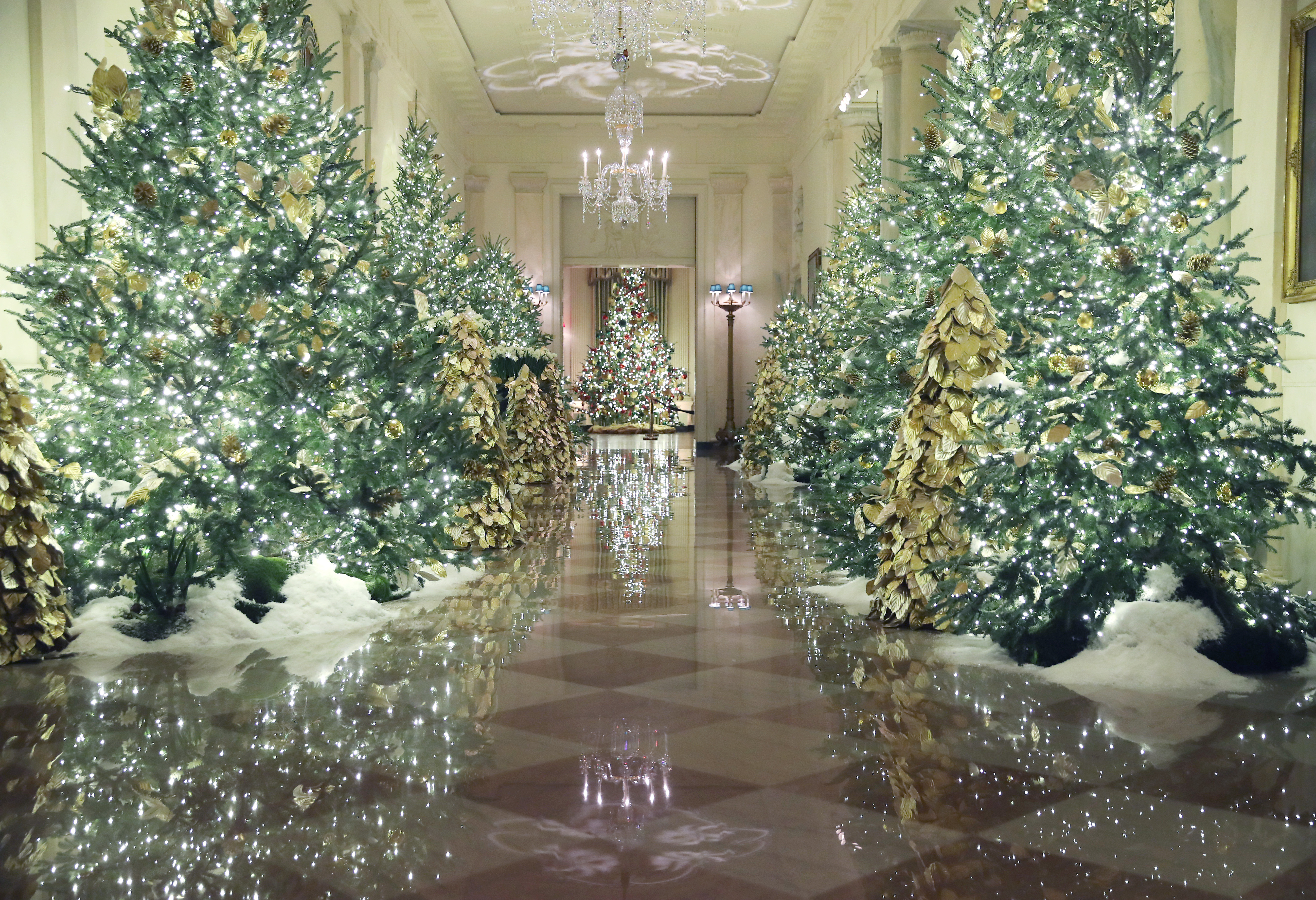 The Grand Foyer at the White House.