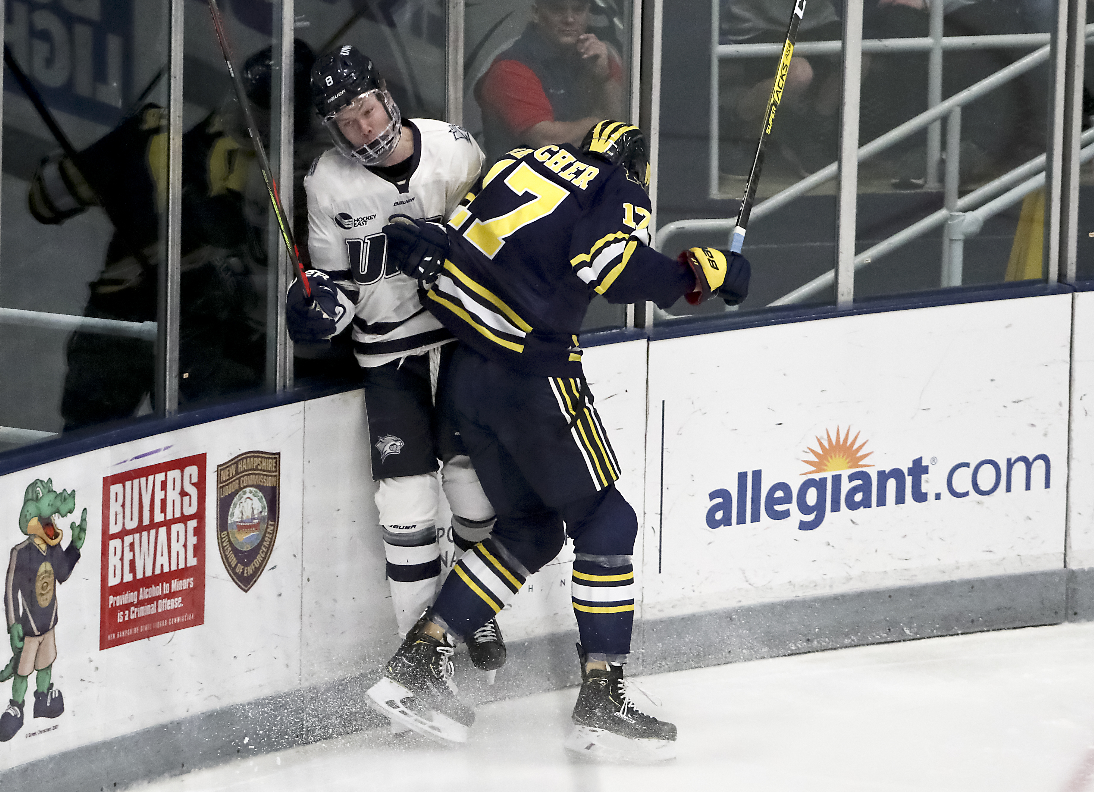 Bruins first-round pick John Beecher, seen here with Michigan, placed a nasty hit on a Czech Republic player while playing for the US in the World Junior Championship on Thursday.