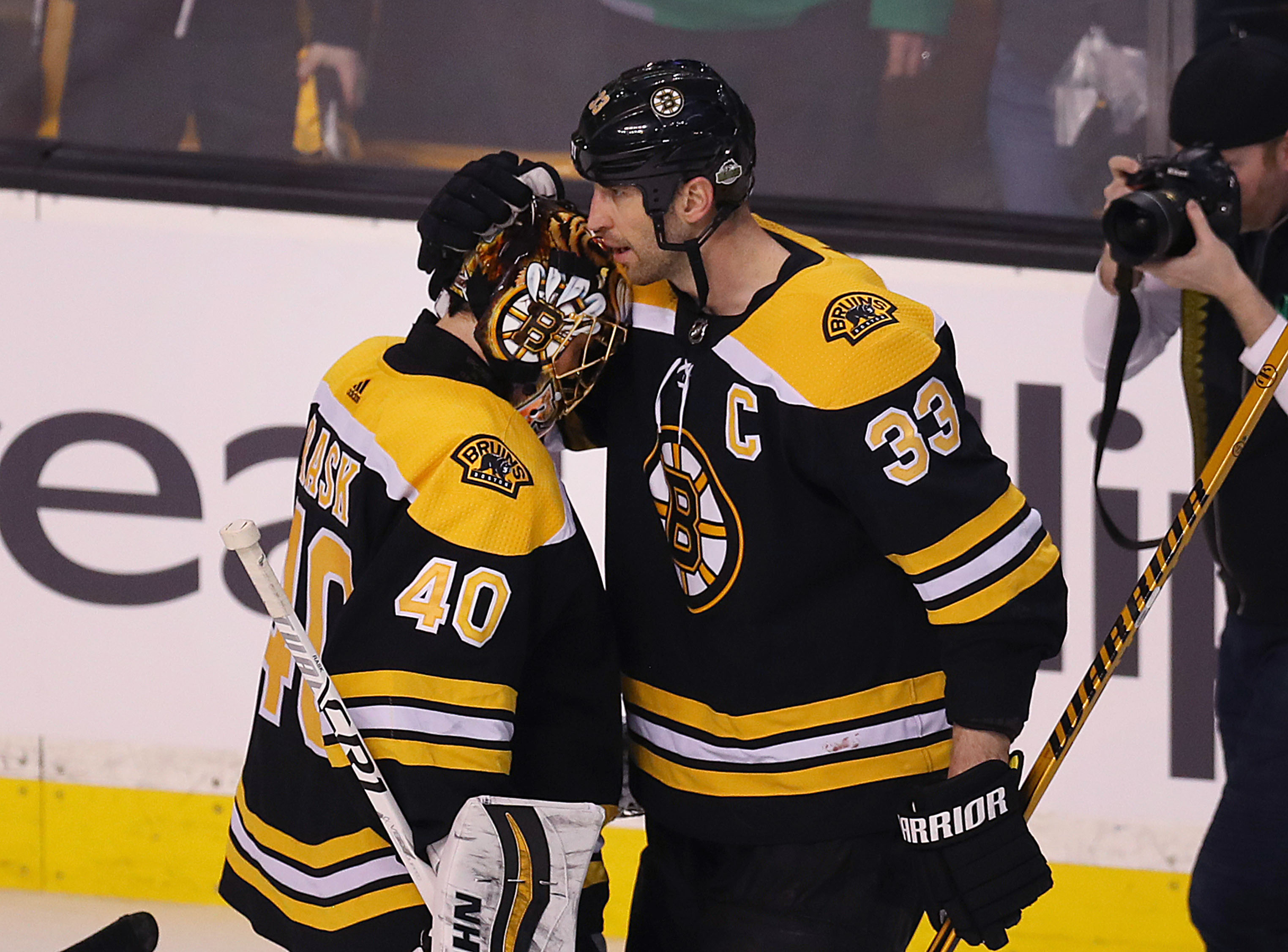 Bruins captain Zdeno Chara has handled shutdown with class