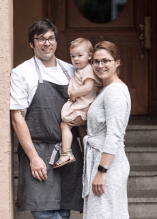 Talulla's Danielle Ayer and family deliver casseroles to customers.