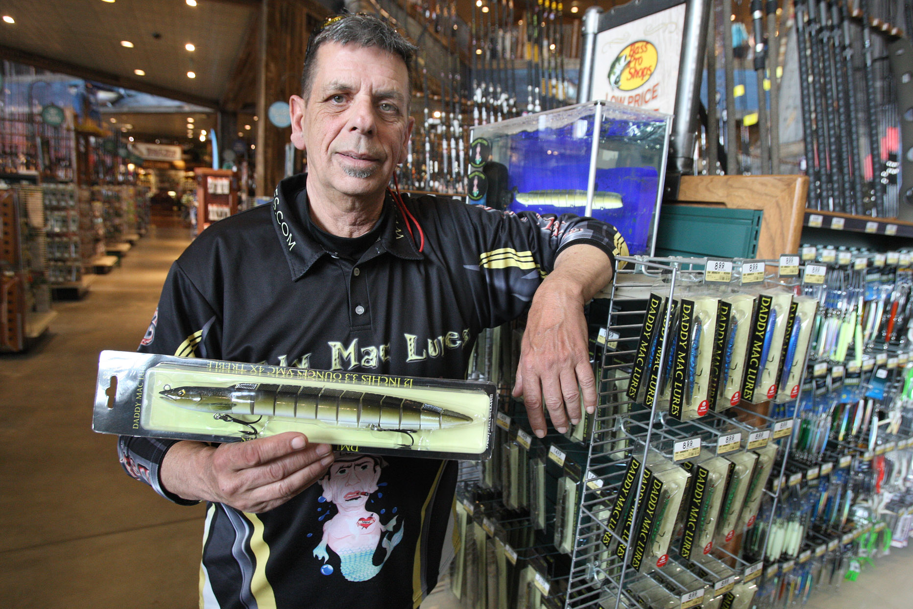 best fishing pole for up to 20 pound fish Best Bass Fishing Rods