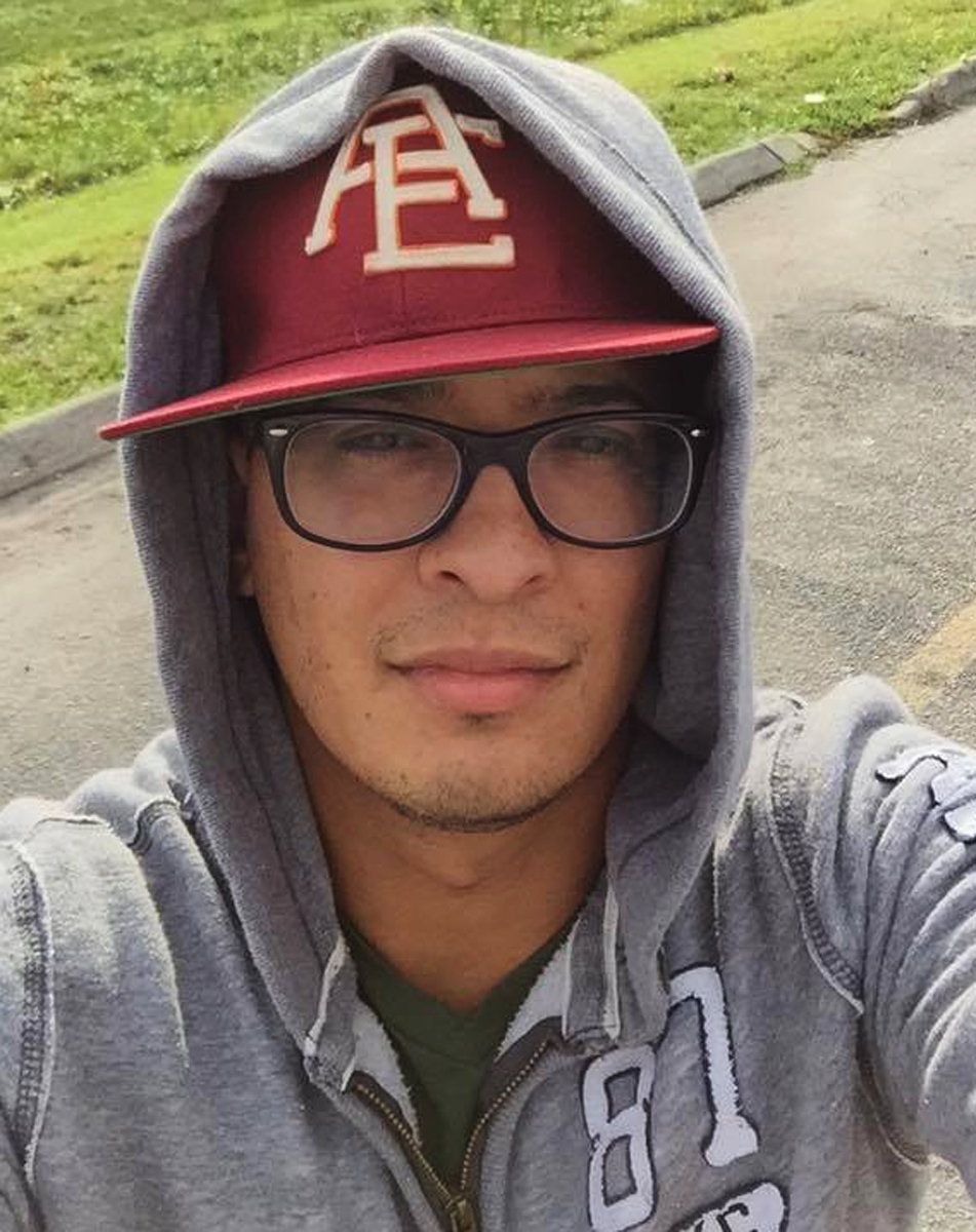 Simon Adrian Carrillo Fernandez.