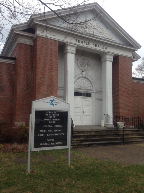 Salem’s Temple Shalom will sell its Lafayette Street building.