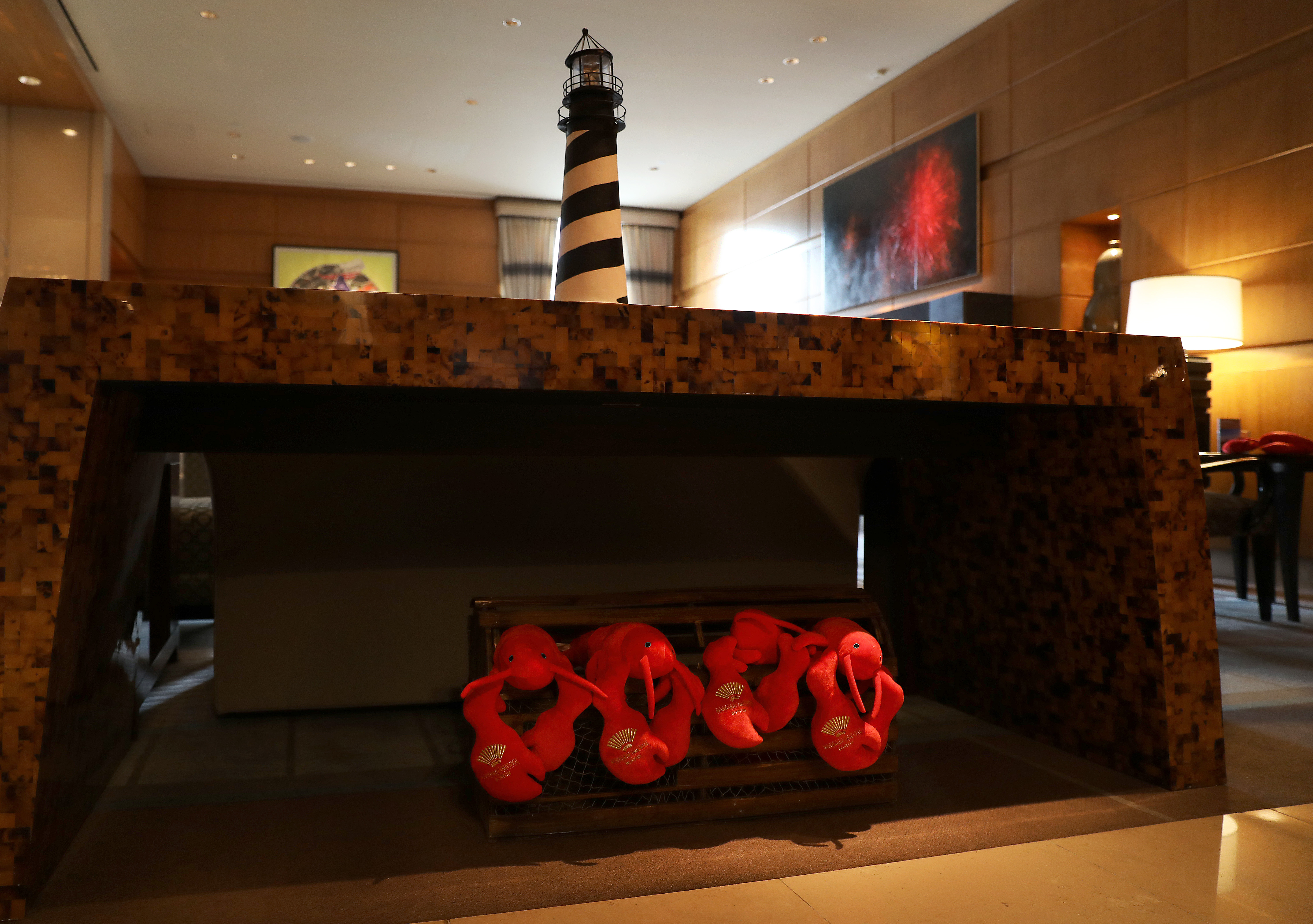 Stuffed lobsters in the lobby add a distinctly New England ambiance. The lobby is not only the entryway to the hotel, it is also Knuepfer’s office.