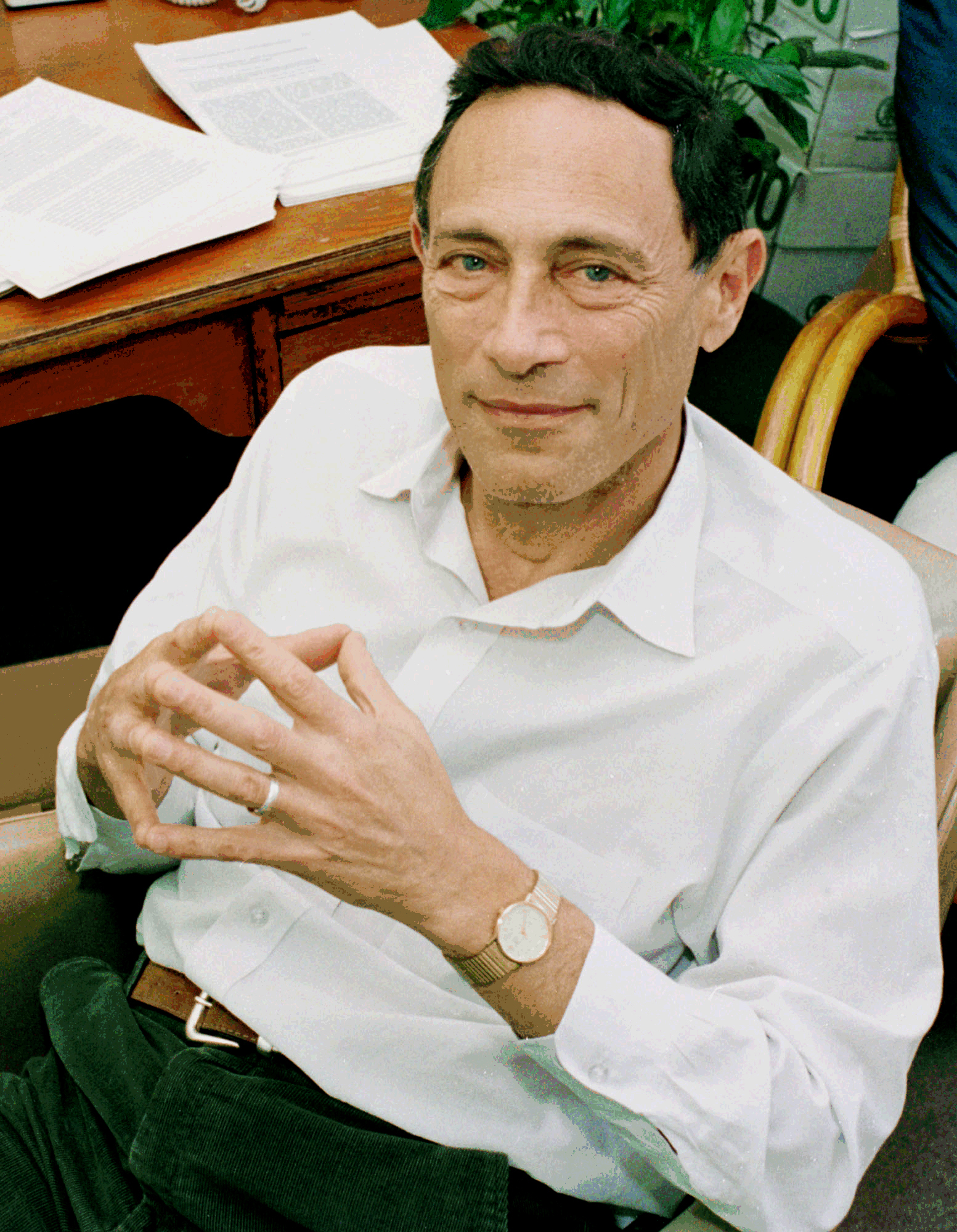 Harvard professor Dr. John Mack died in 2004.