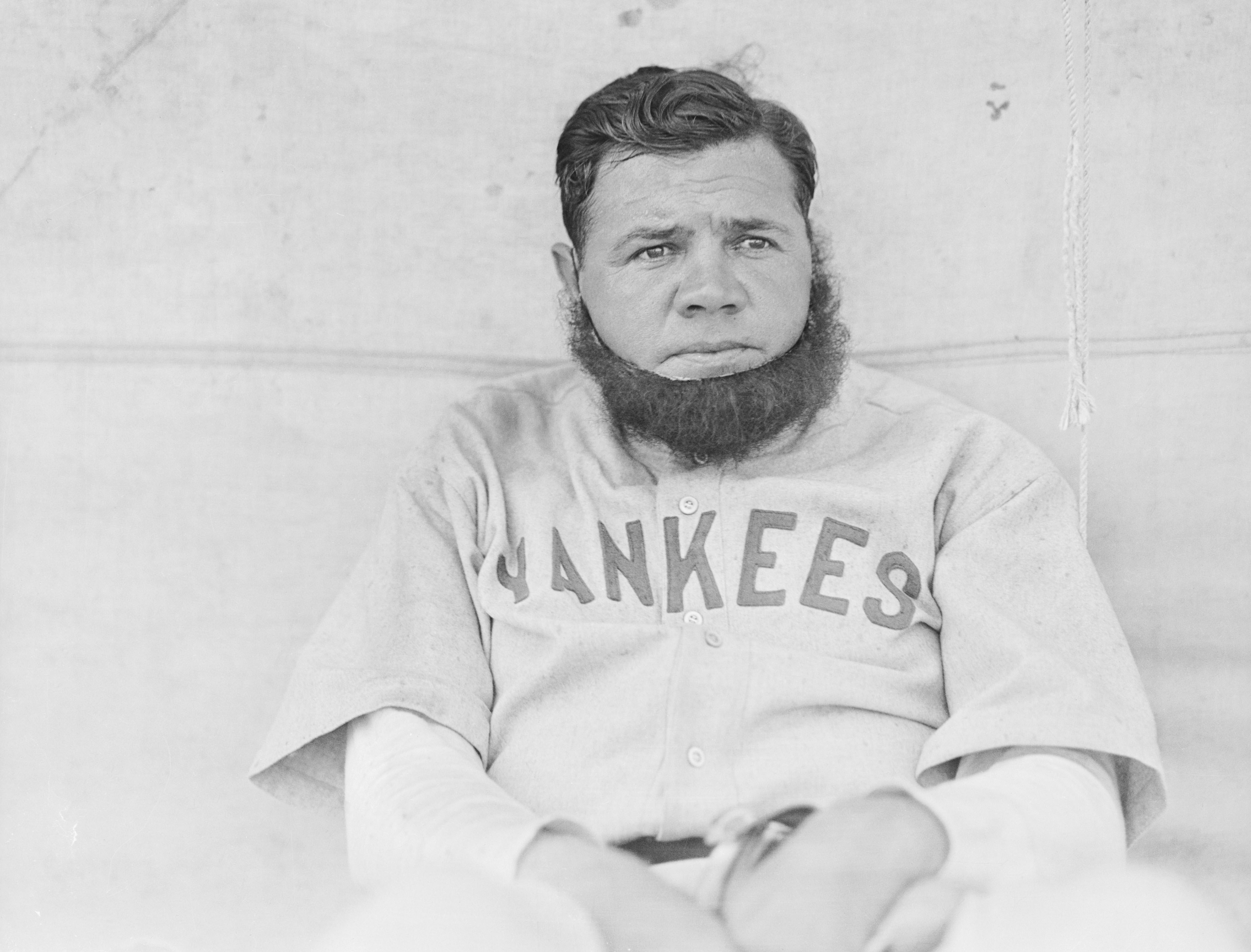 Babe Ruth donned a fake beard when the House of David visited in 1931.
