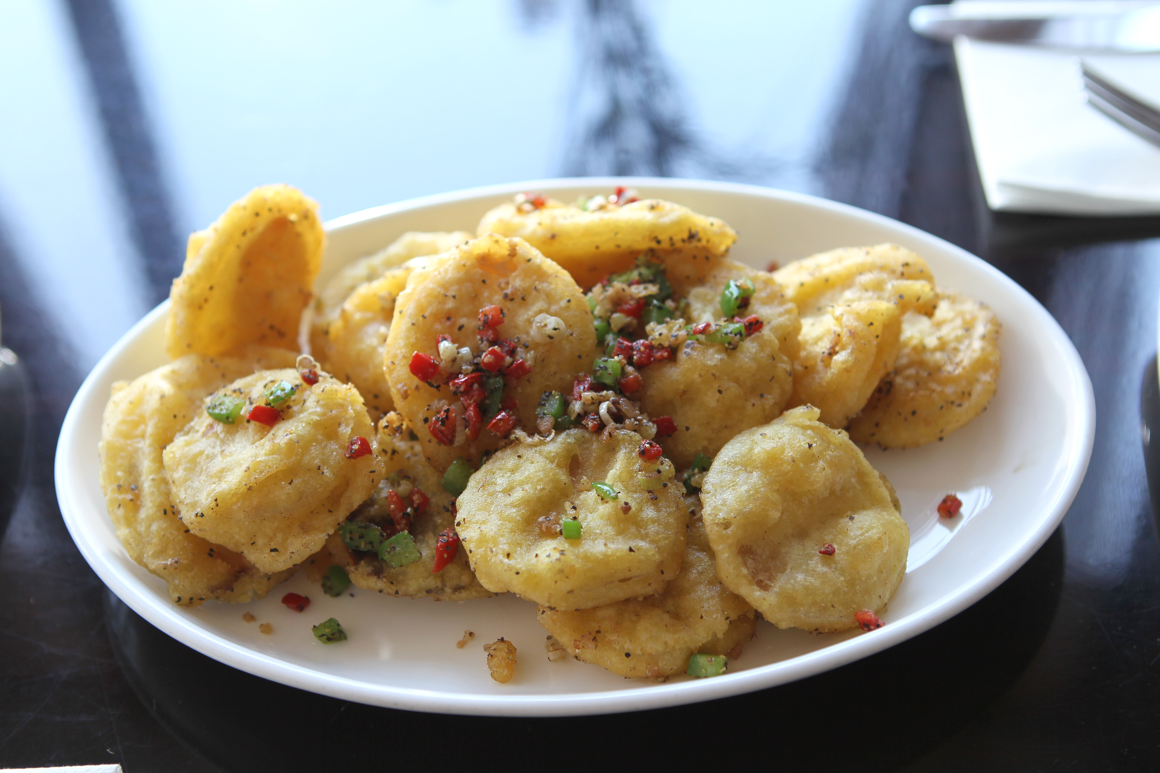 Faux Ribs And Other Asian Favorites At Arlington Vegan Kosher Eatery The Boston Globe