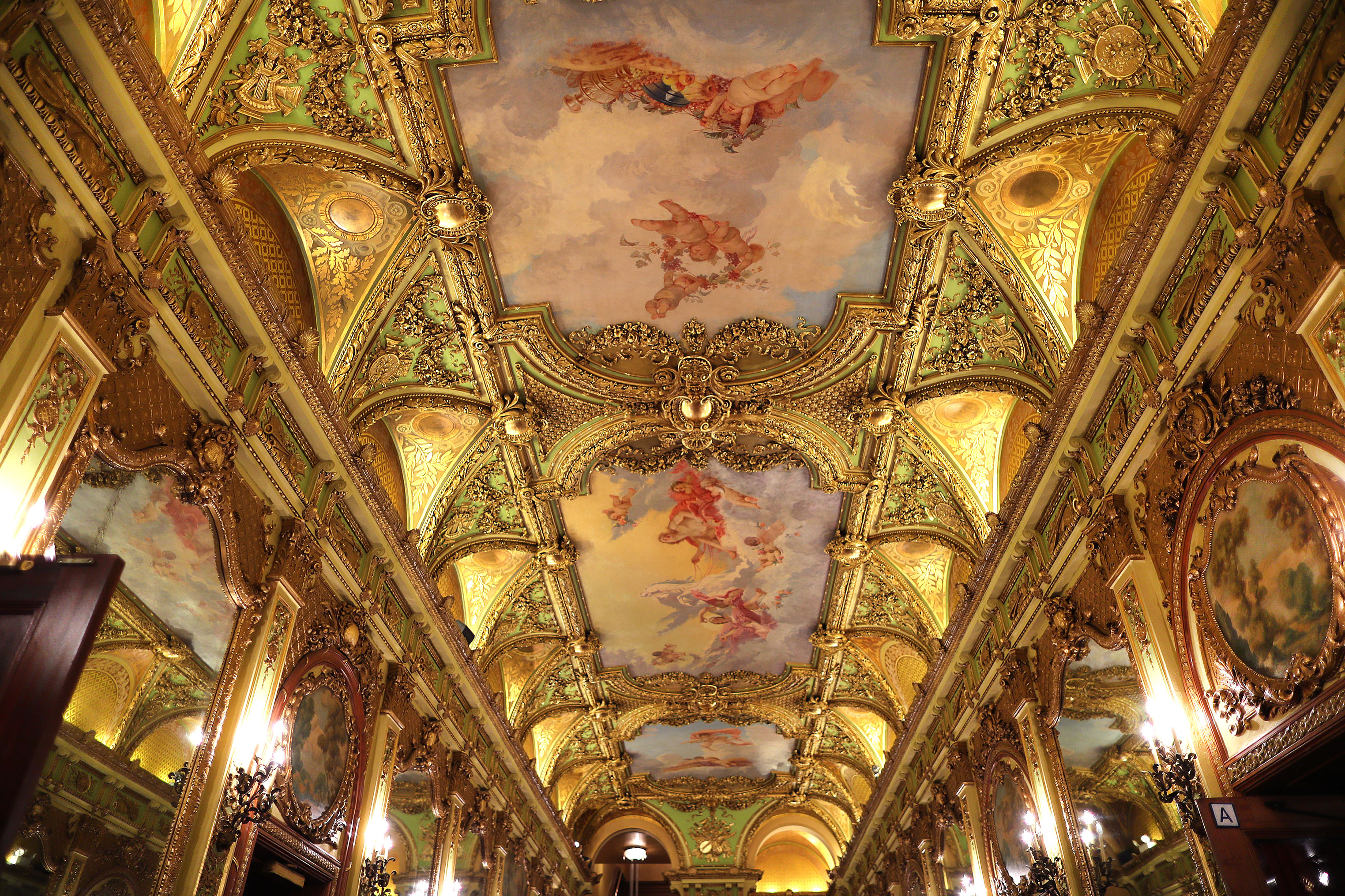 Fresh gilding adorns the theater’s central lobby.