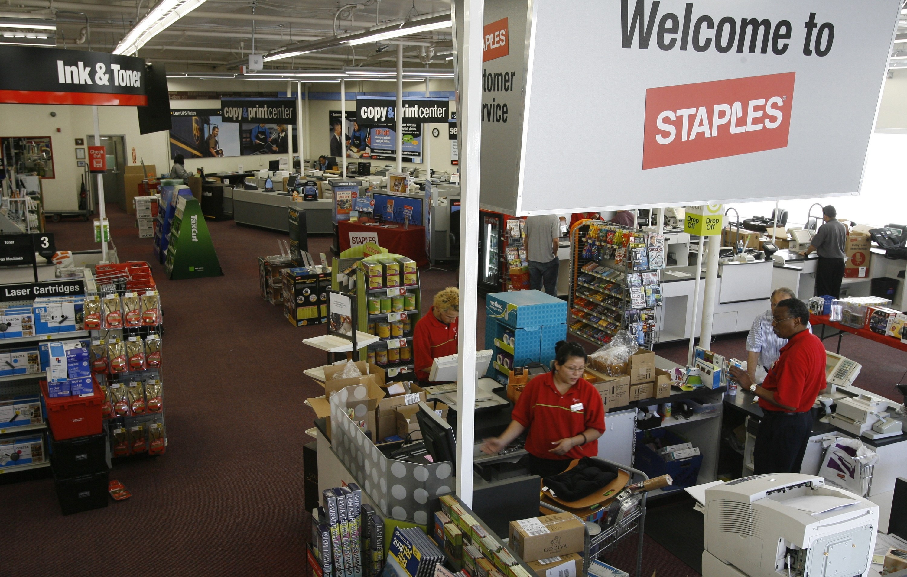 Workbar hopes the deal allows it to get better access to suburban markets.