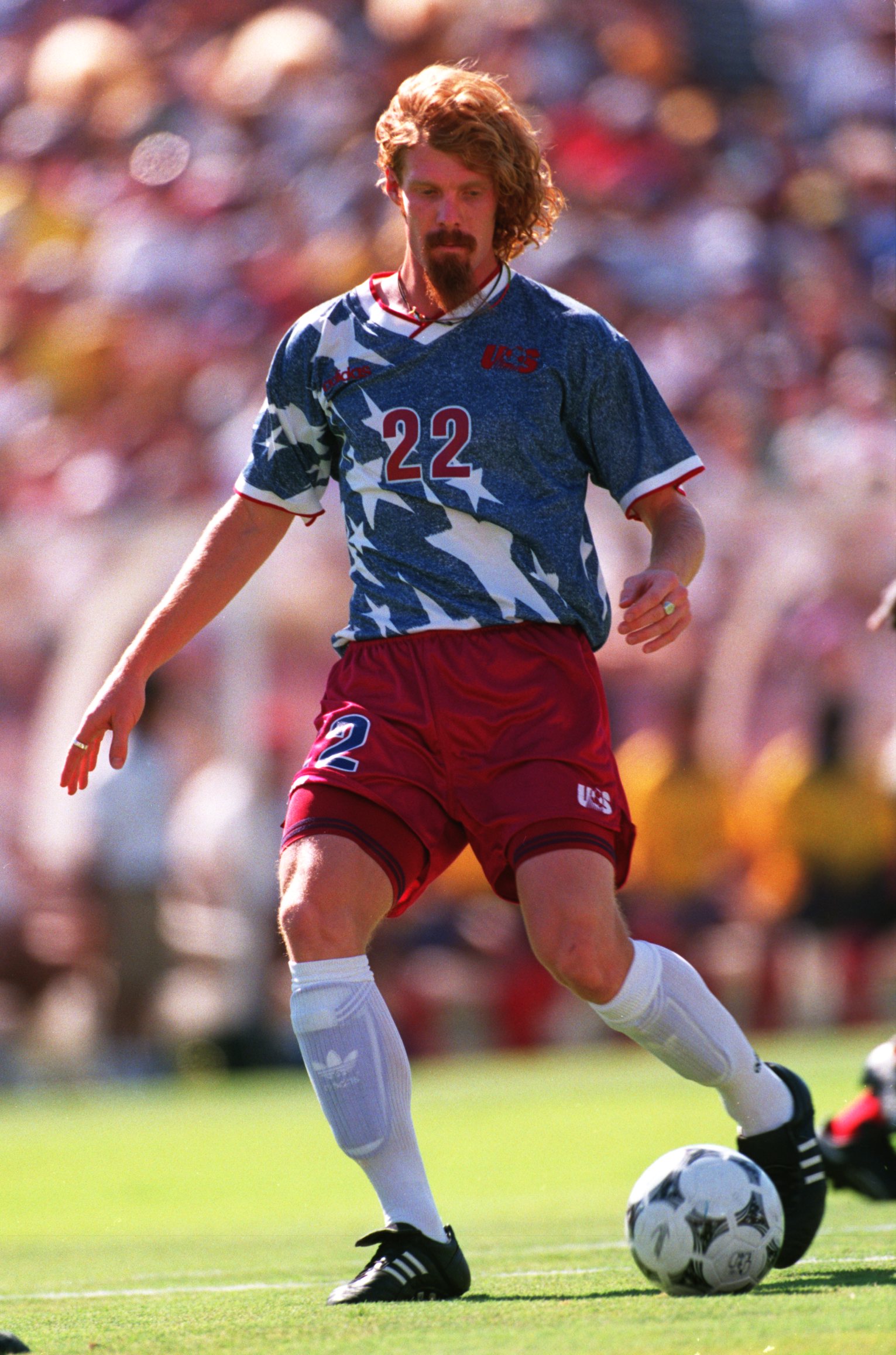 1994: Alexi Lals in goatee and faux-denim.