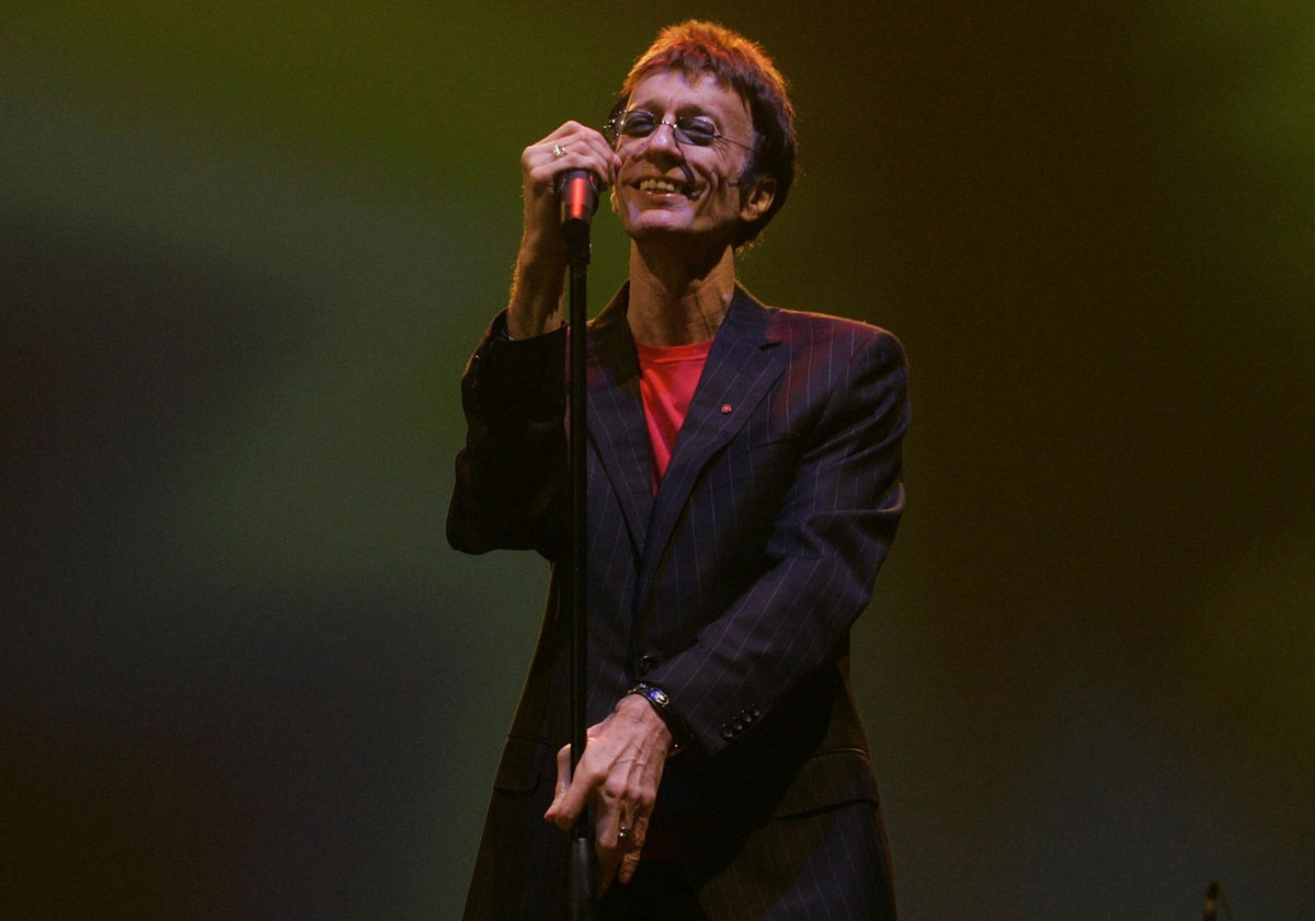 Robin Gibb, 62; launched disco classics with Bee Gees - The Boston Globe
