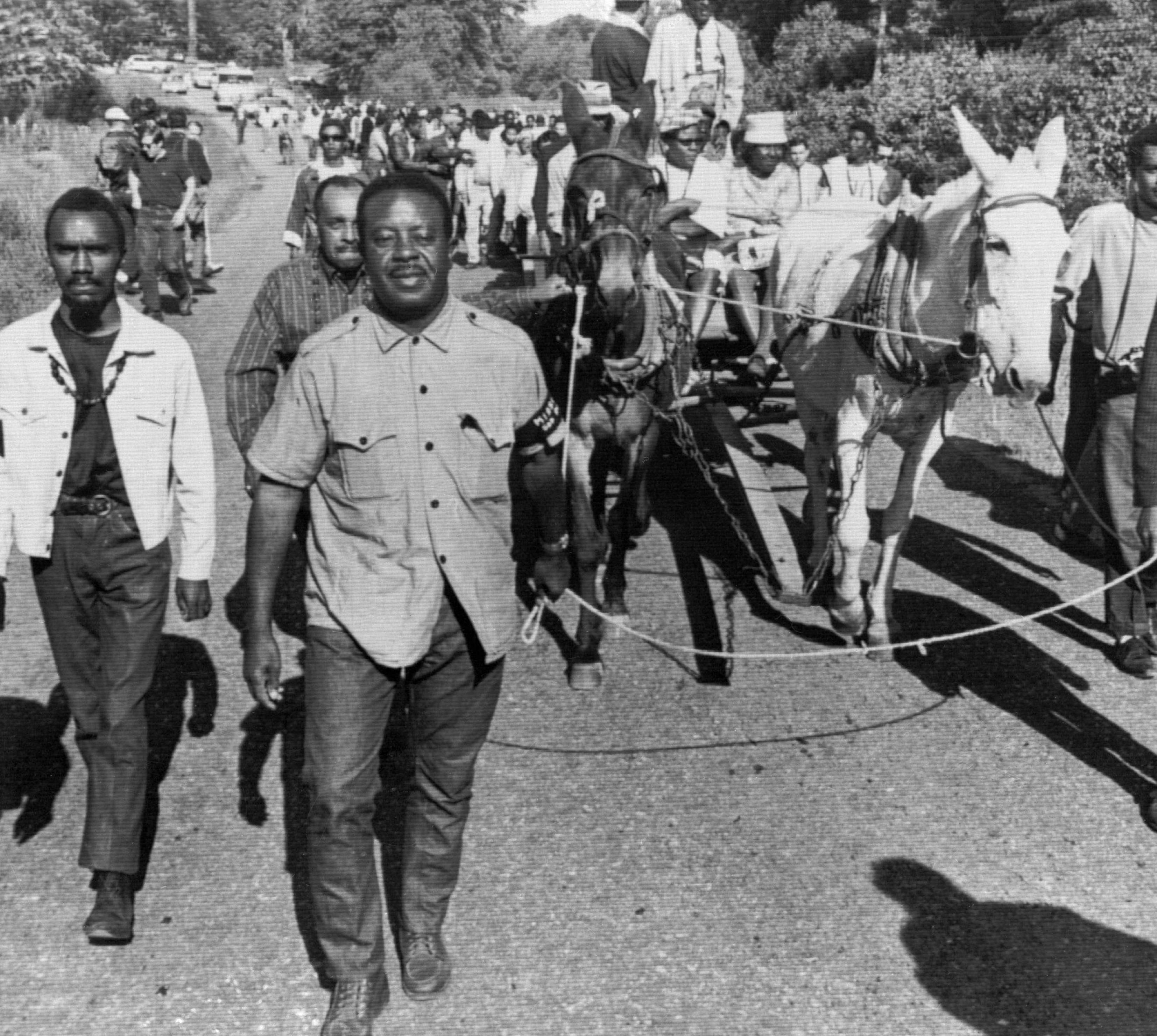 The Rev. Ralph Abernathy led a mule-drawn wagon at the head of Martin Luther King’s last campaign.