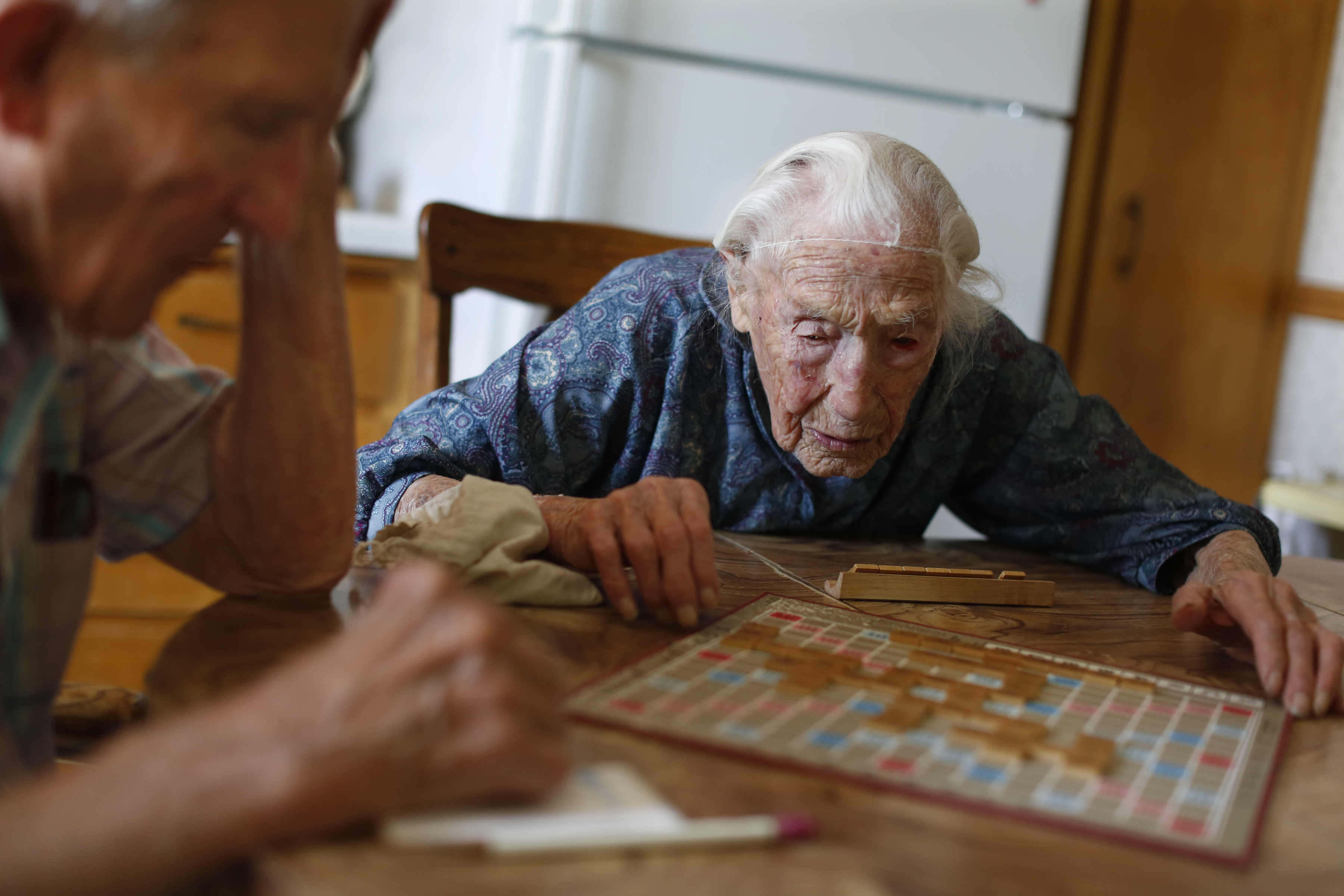 Anna Stoehr, at 114; found sign-up for Facebook site unfriendly - The  Boston Globe