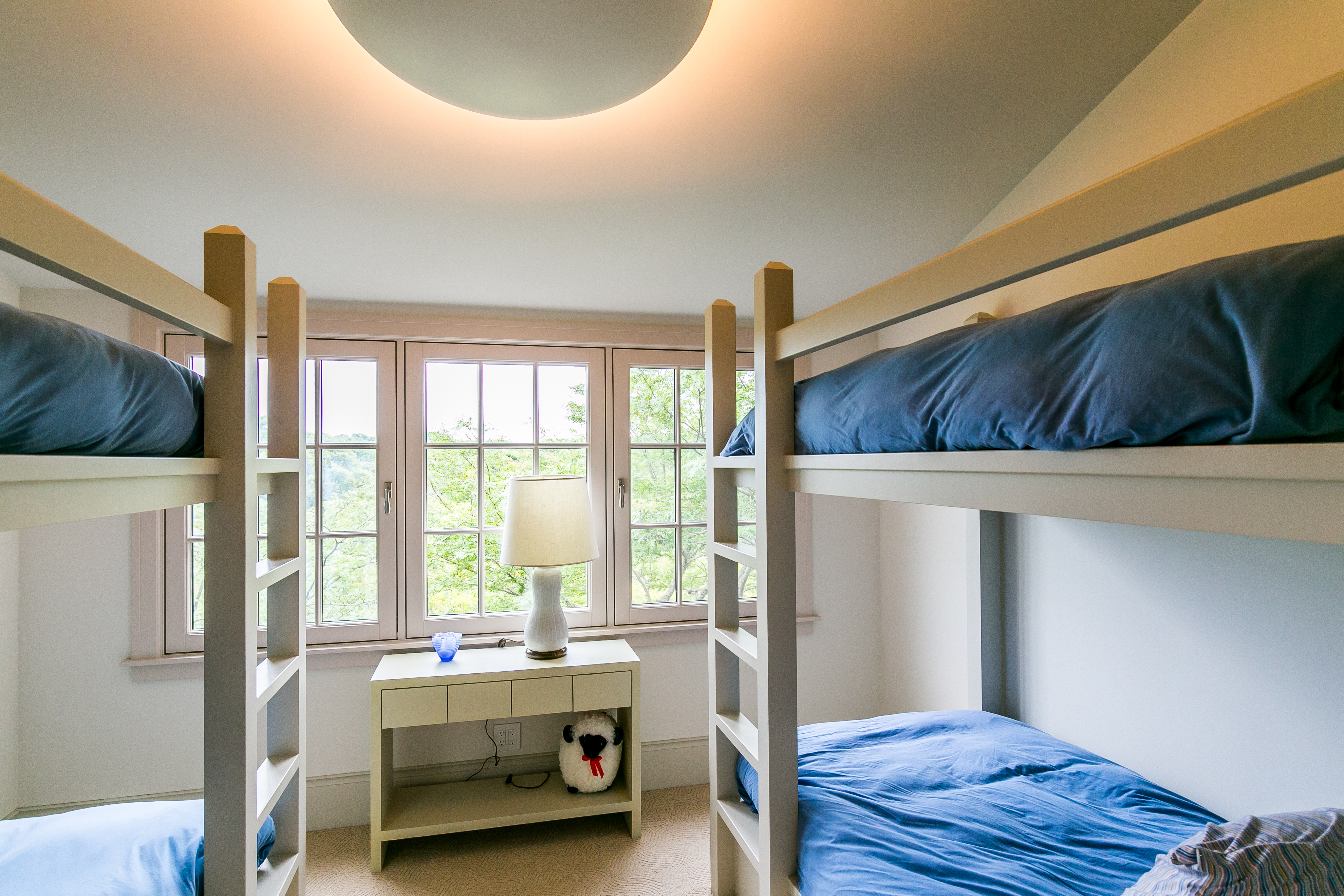 A guest bedroom.