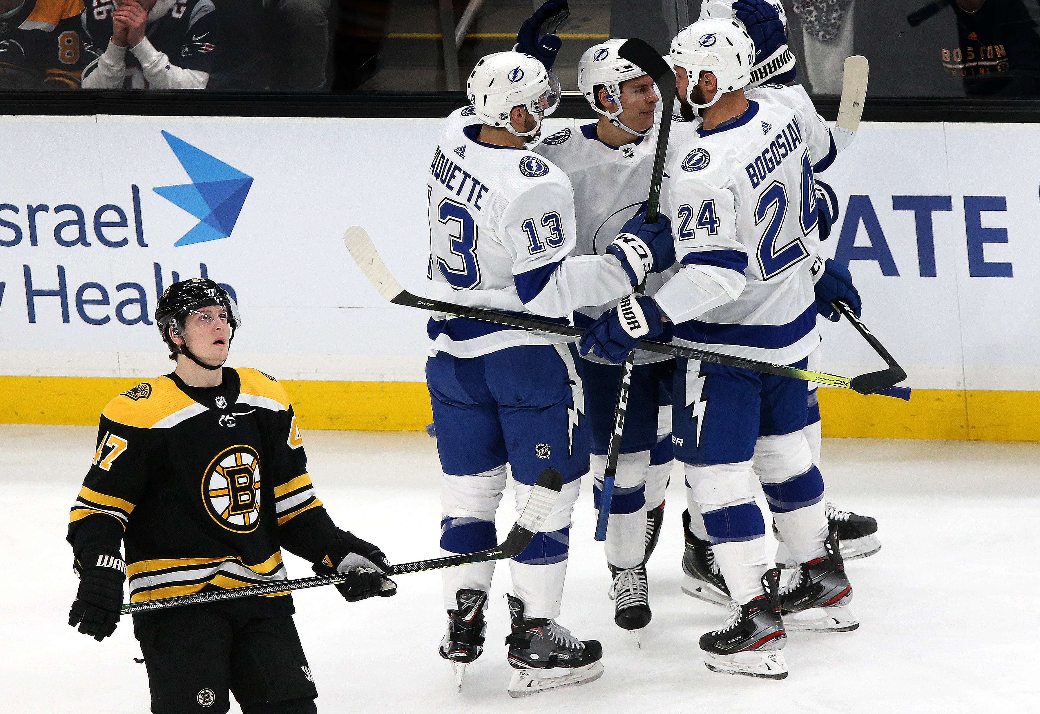 The Tampa Bay Lightning jumped on the Bruins for an early 2-0 lead in the first period.