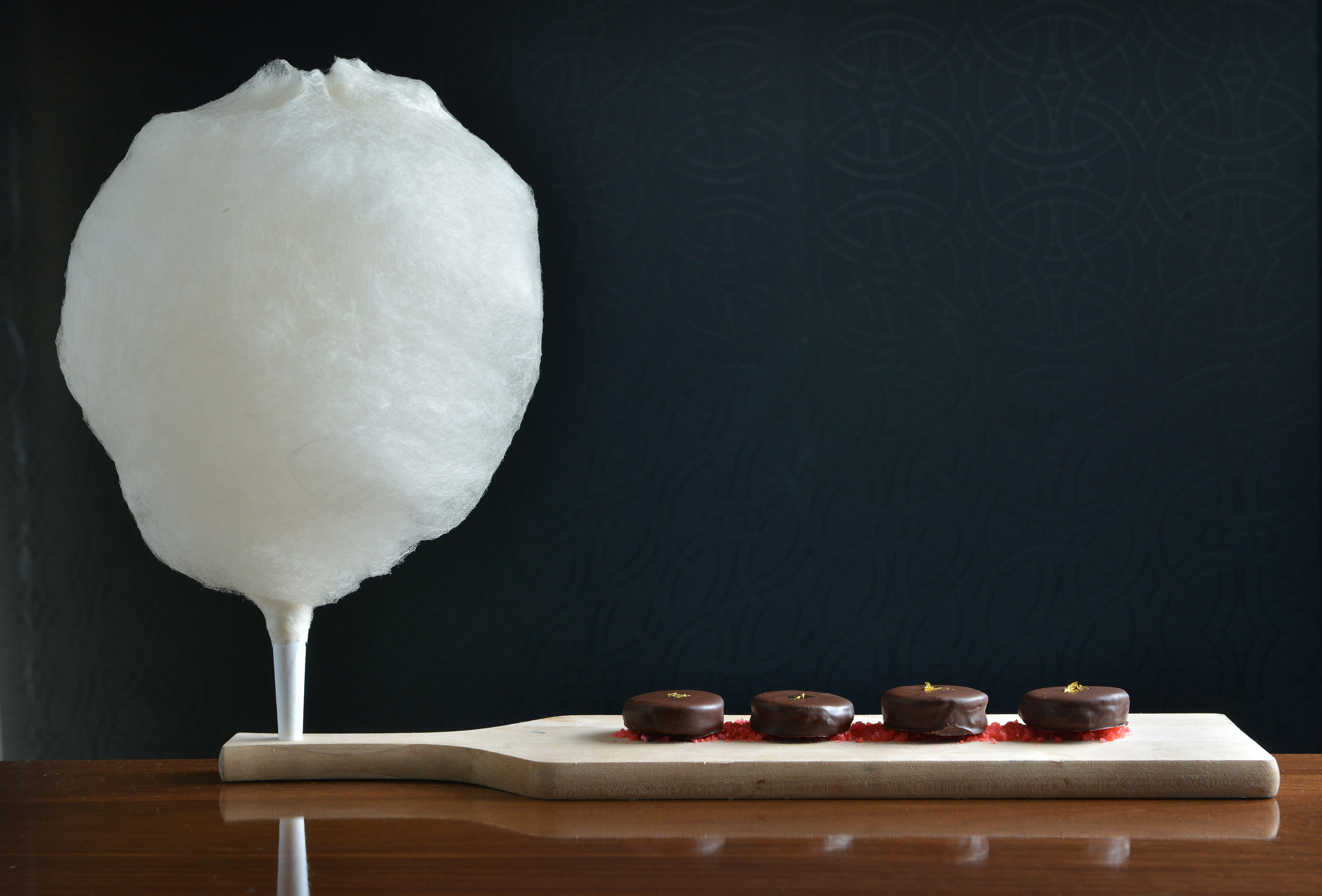 Whiskey-flavored cotton candy, with house made Oreo-esque chocolate cookies and Pop Rocks.