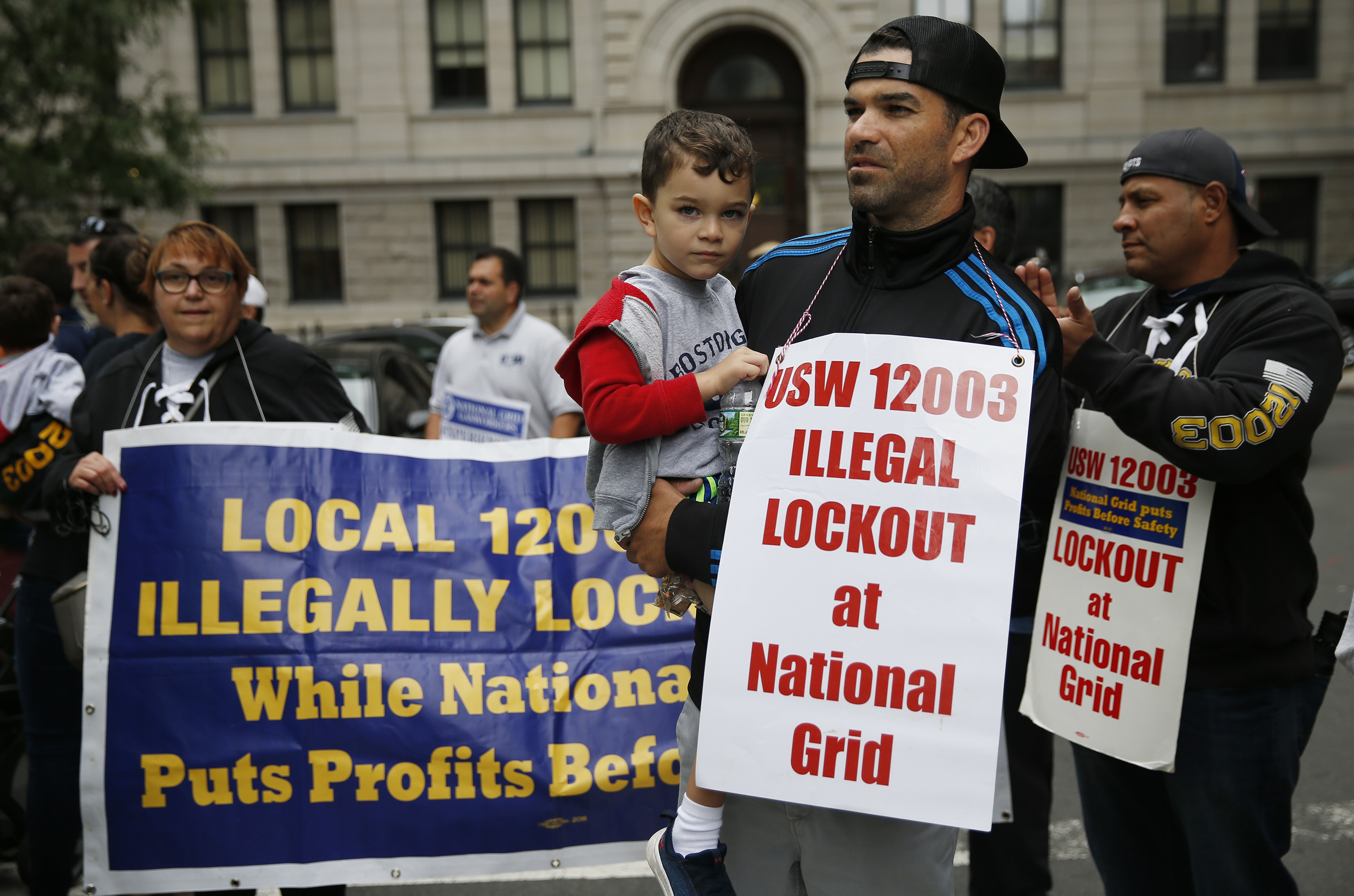 National Grid Union Reach Tentative Agreement To End Lockout The 