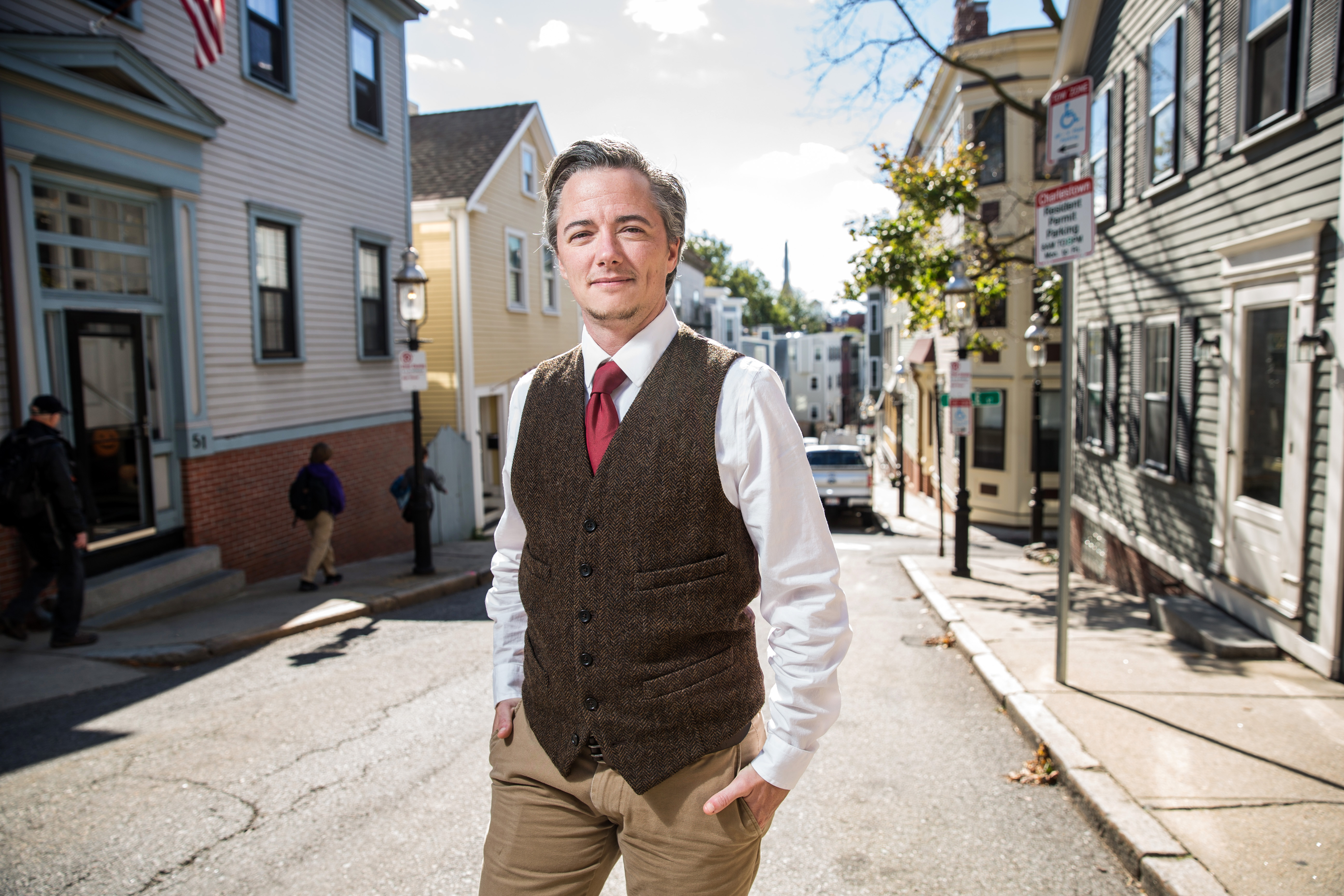 On any given day, Jesse Edsell-Vetter and his team at Metropolitan Boston Housing Partnership fan out across Boston and 29 surrounding communities. They typically visit six to 10 hoarding clients a day.
