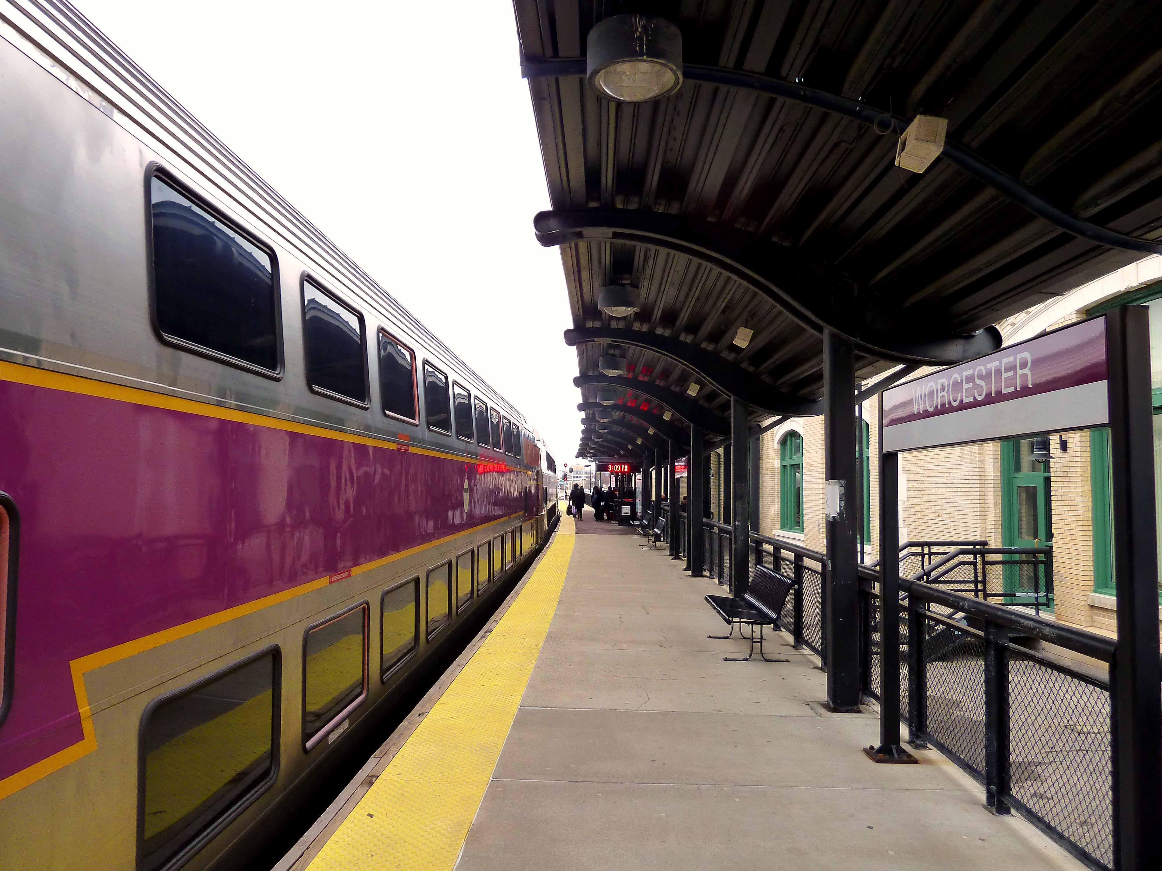 Mbta Commuter Rail Kingston - 3vhhfzm