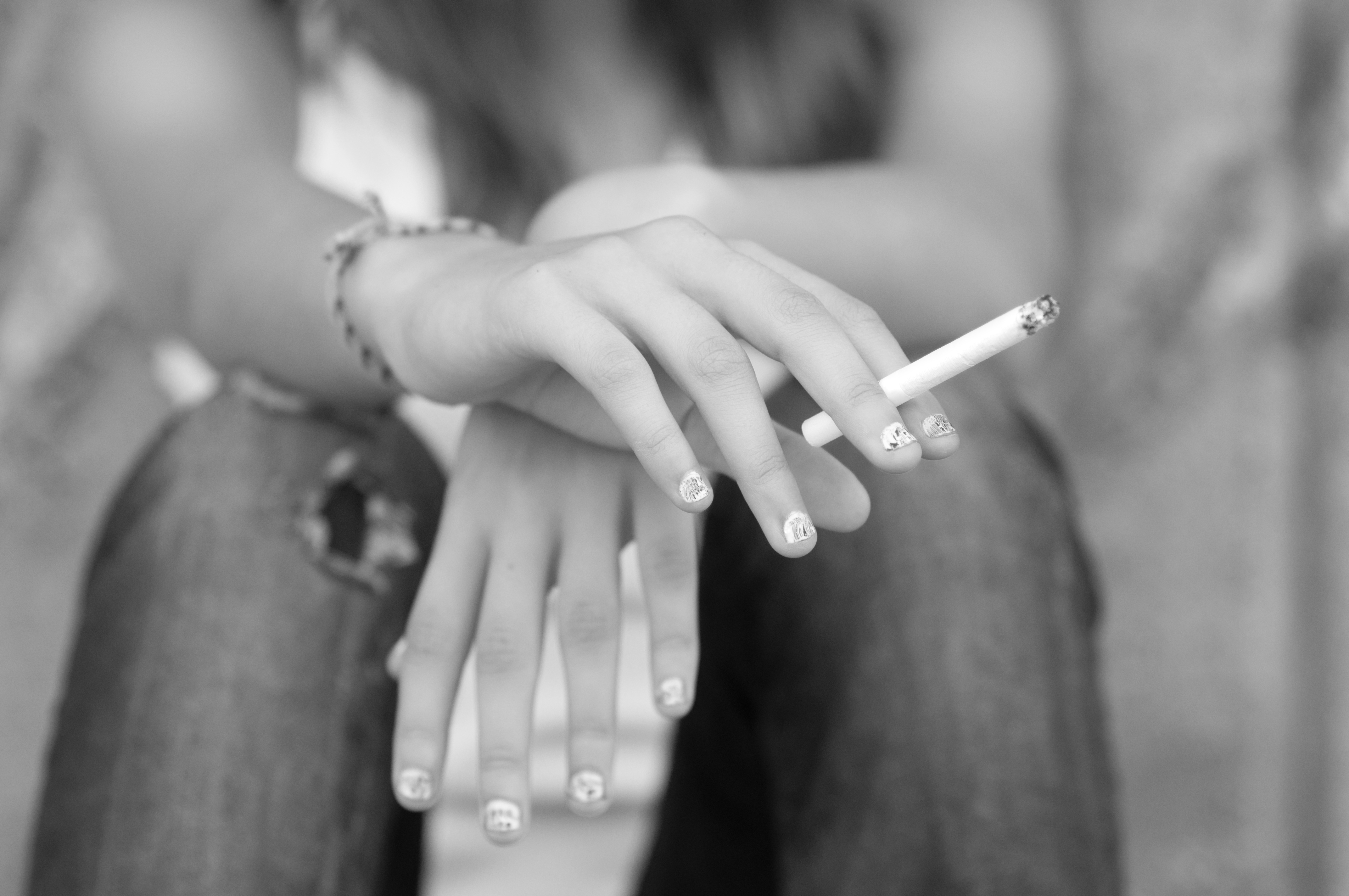 a student was interested in the cigarette smoking habits Students who occasionally light up don't see themselves as smokers, survey  says