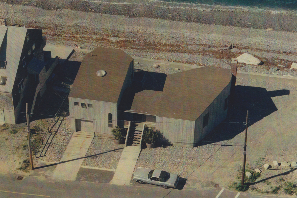 This picture shows a home at the location around 1988. David Cooney hoped it would be his retirement house.