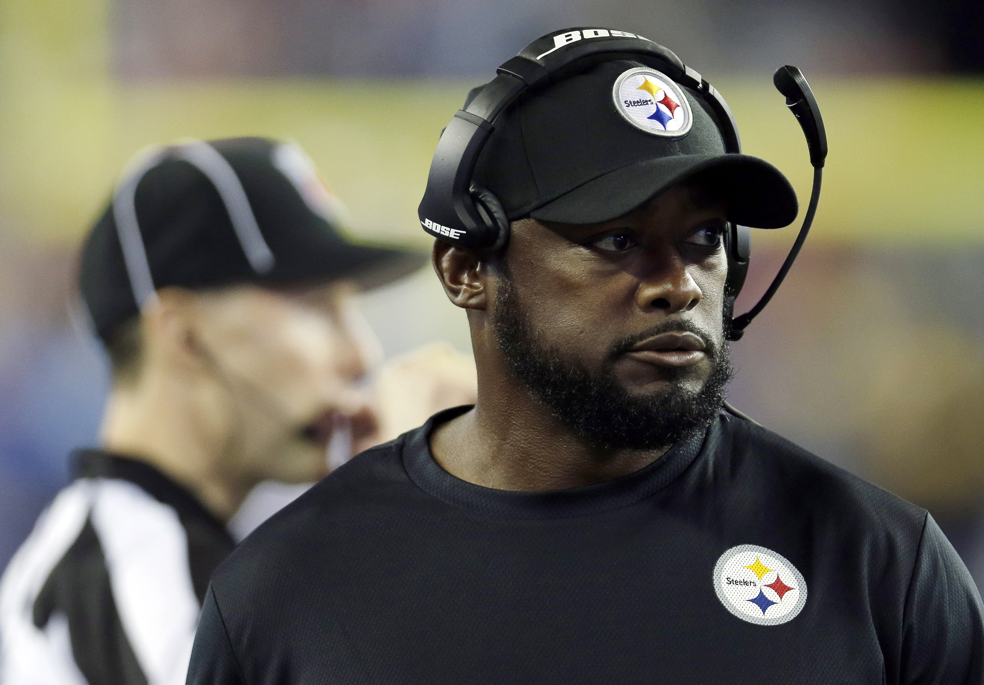 Pittsburgh Steelers head coach Mike Tomlin said technical difficulties with his team’s radio communications lasted for most of the first quarter.