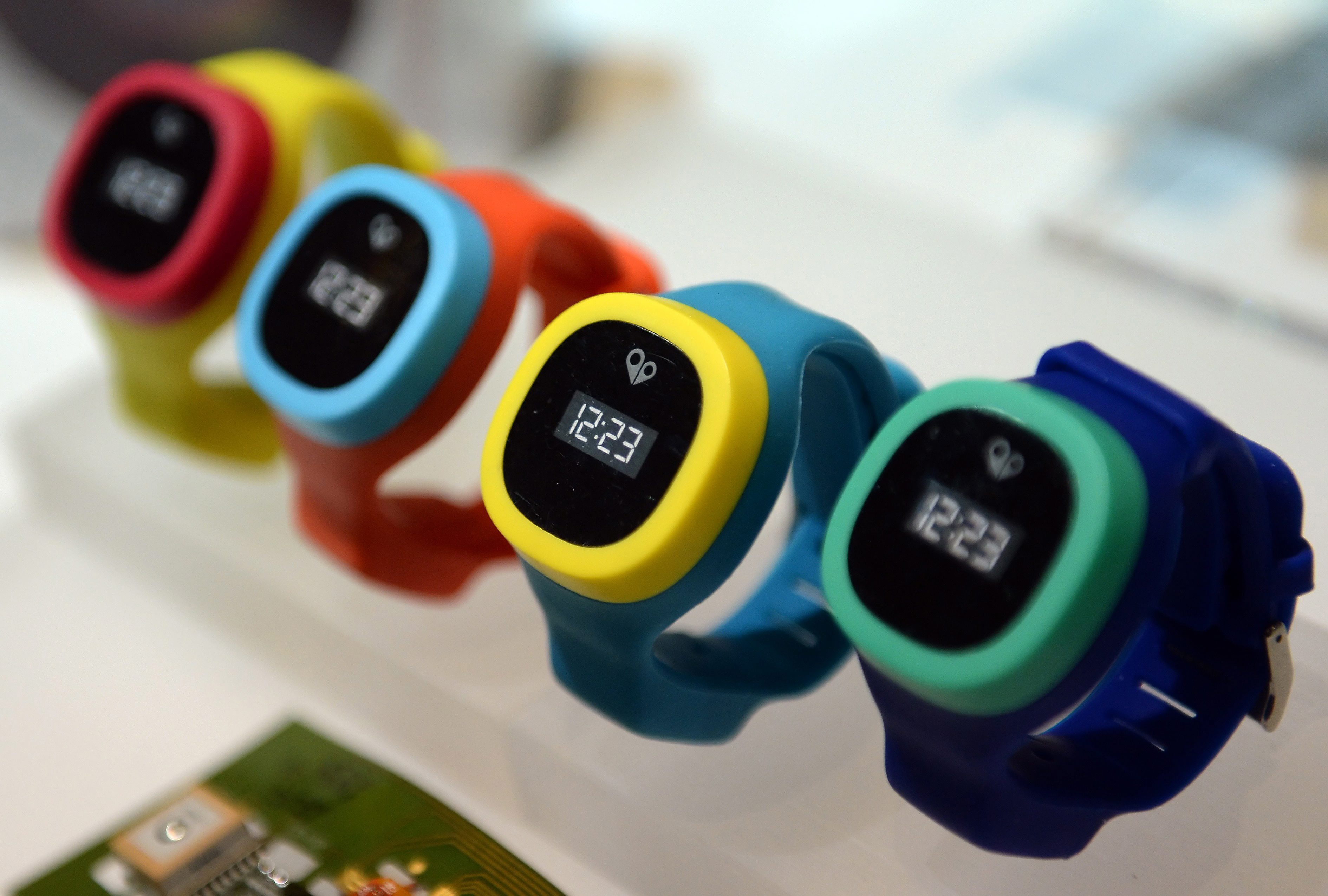 Children’s watches by HereO are equipped with GPS so that parents can always locate their offspring.