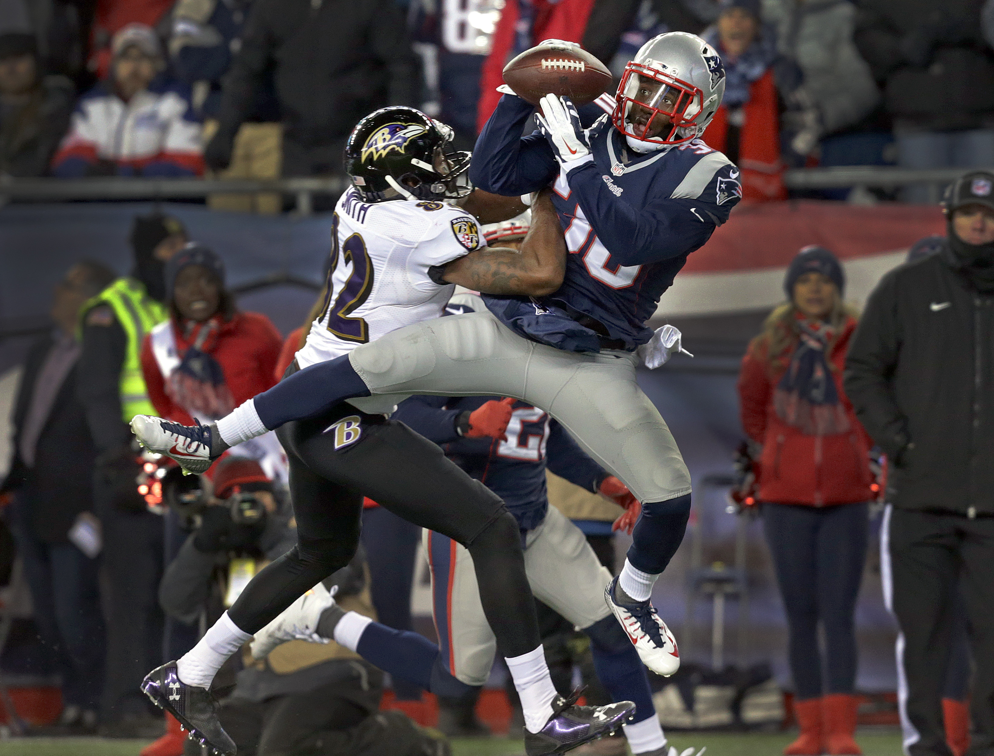 Patriots strong safety Duron Harmon (30) had a fourth-quarter interception against the Ravens.