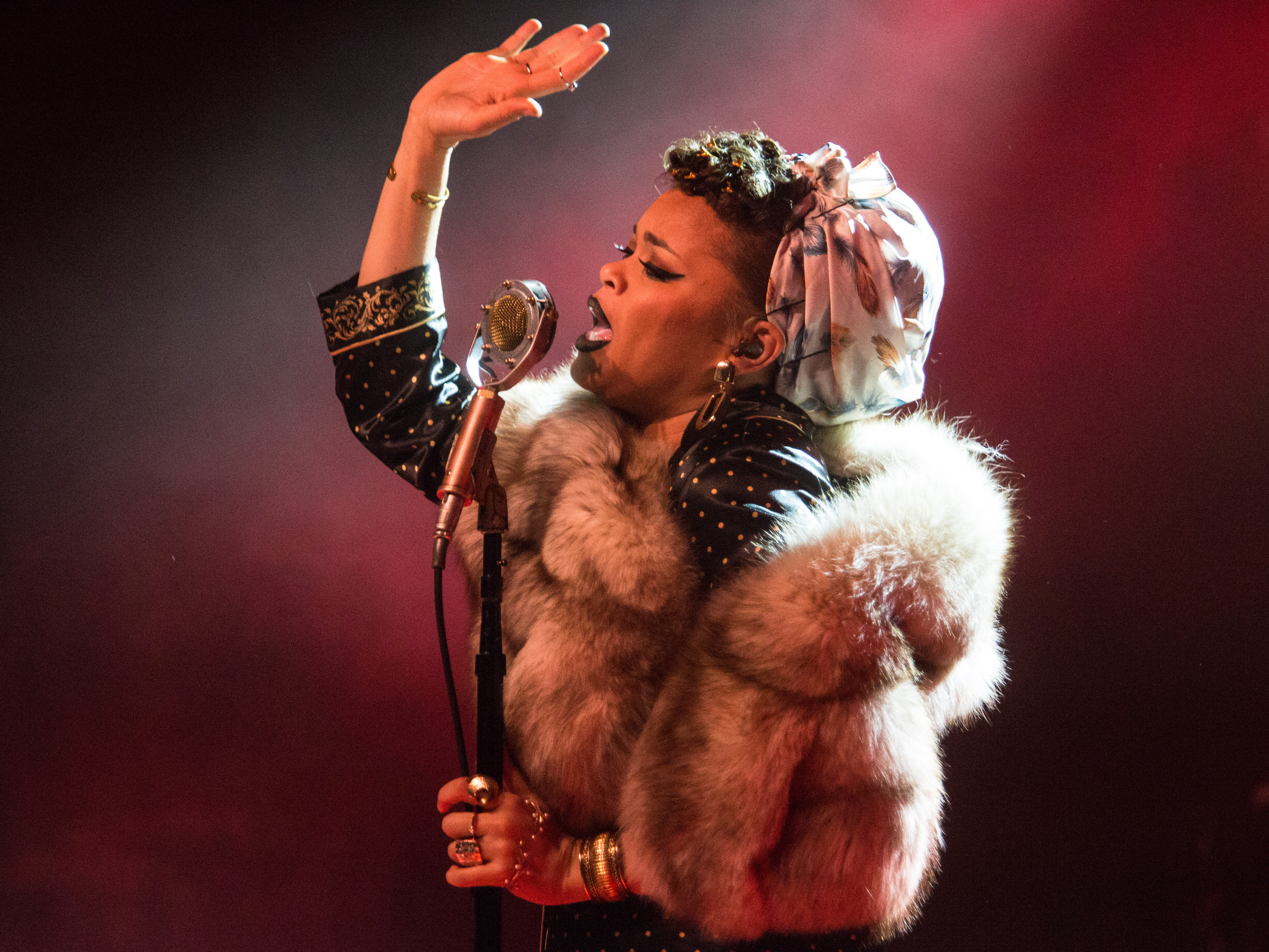 Andra Day Engages In Musical Conversation At Sinclair The Boston Globe https www bostonglobe com arts music 2016 03 21 andra day engages musical conversation sinclair 91hwj453gpzsg46hqhwemj story html