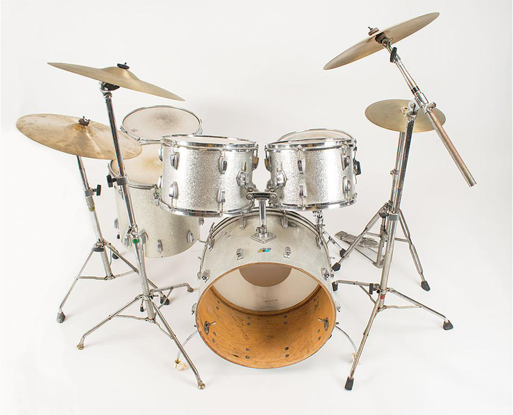 A drum kit that belonged to the late drummer Sib Hashian is among the pieces of memorabilia that will be auctioned off at a benefit at the Hard Rock Cafe on Nov. 7.