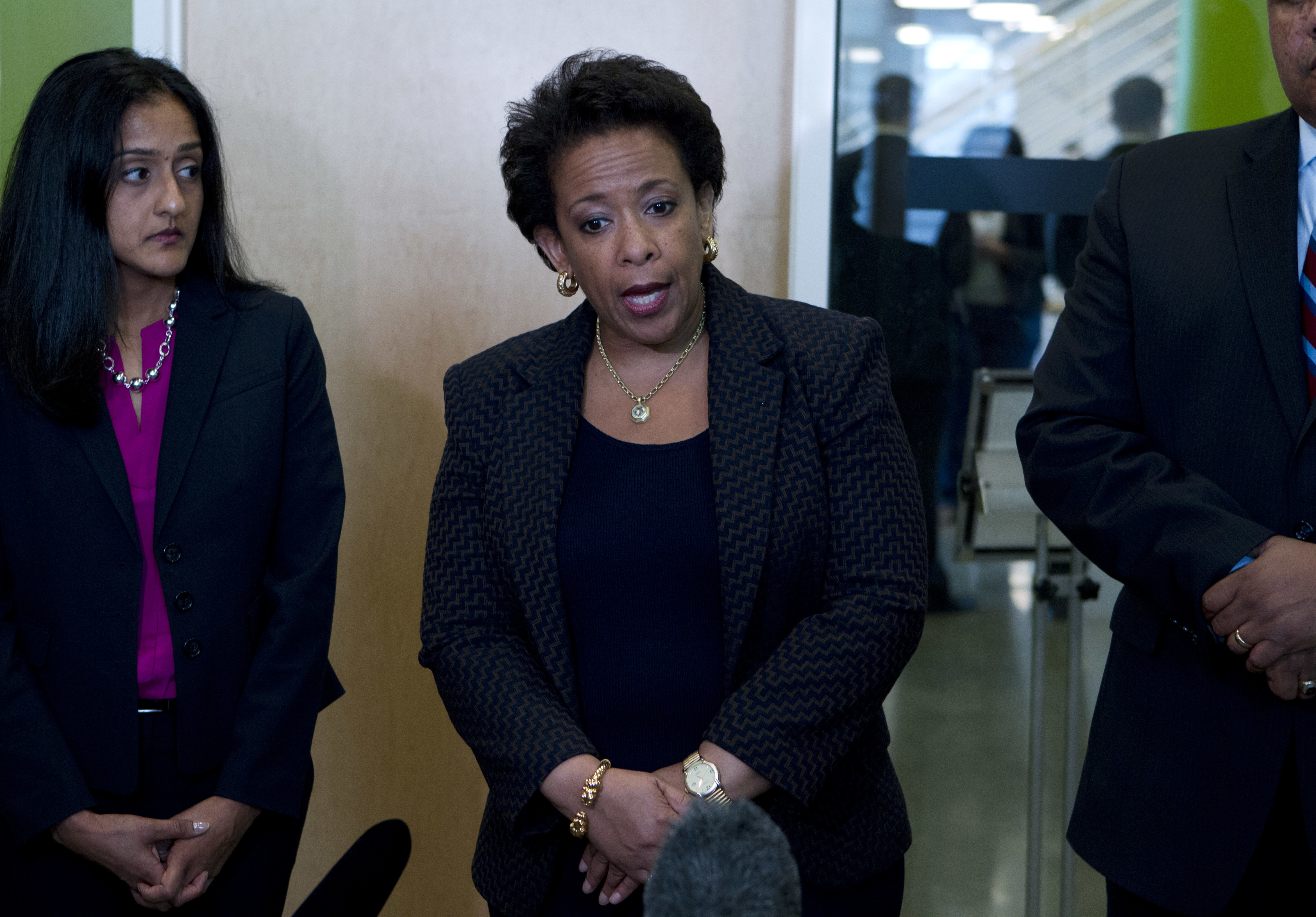 Attorney General Loretta Lynch (center) in 2015.