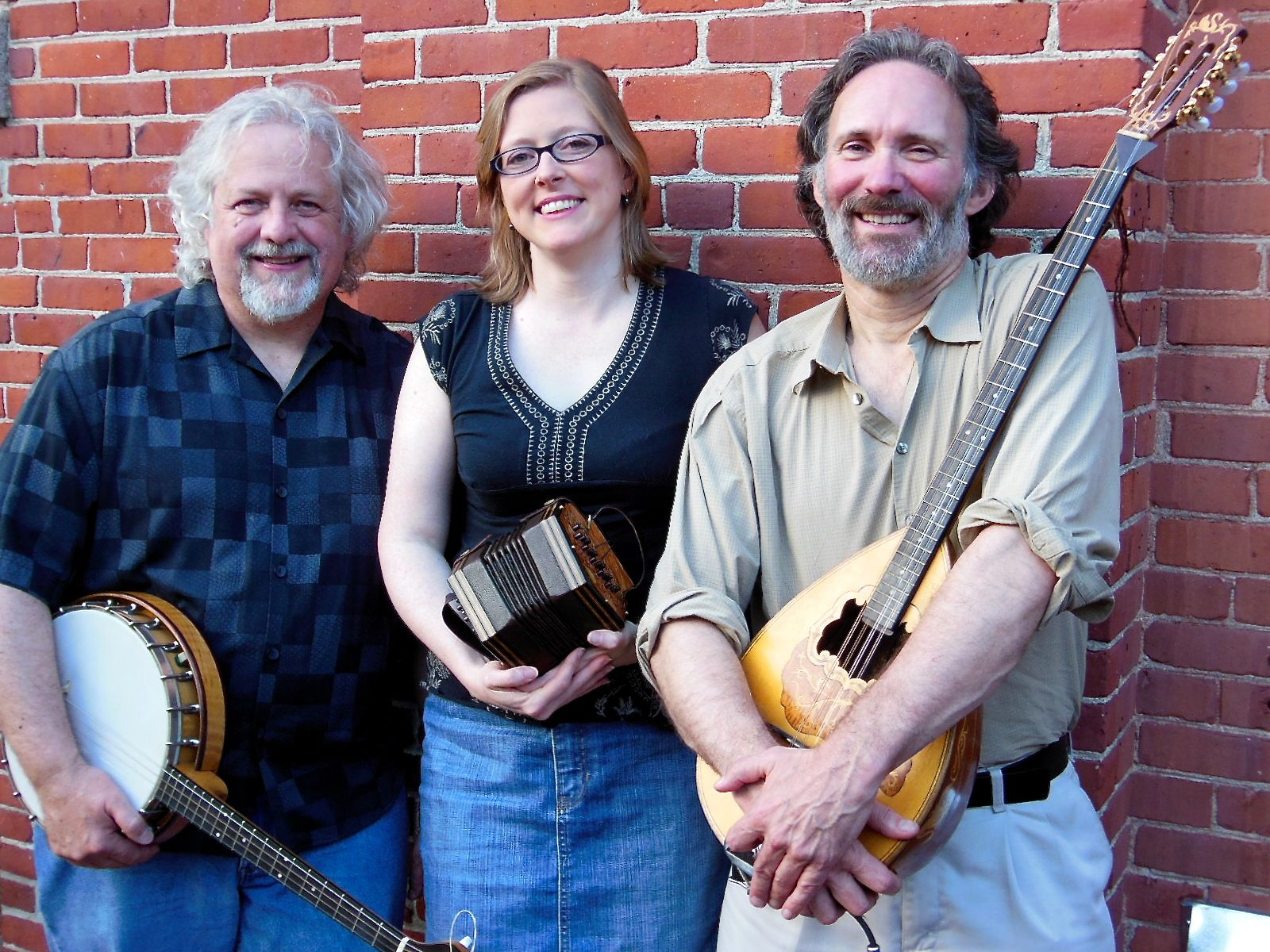 Ceol Corvus to bring Irish music to Sharon.