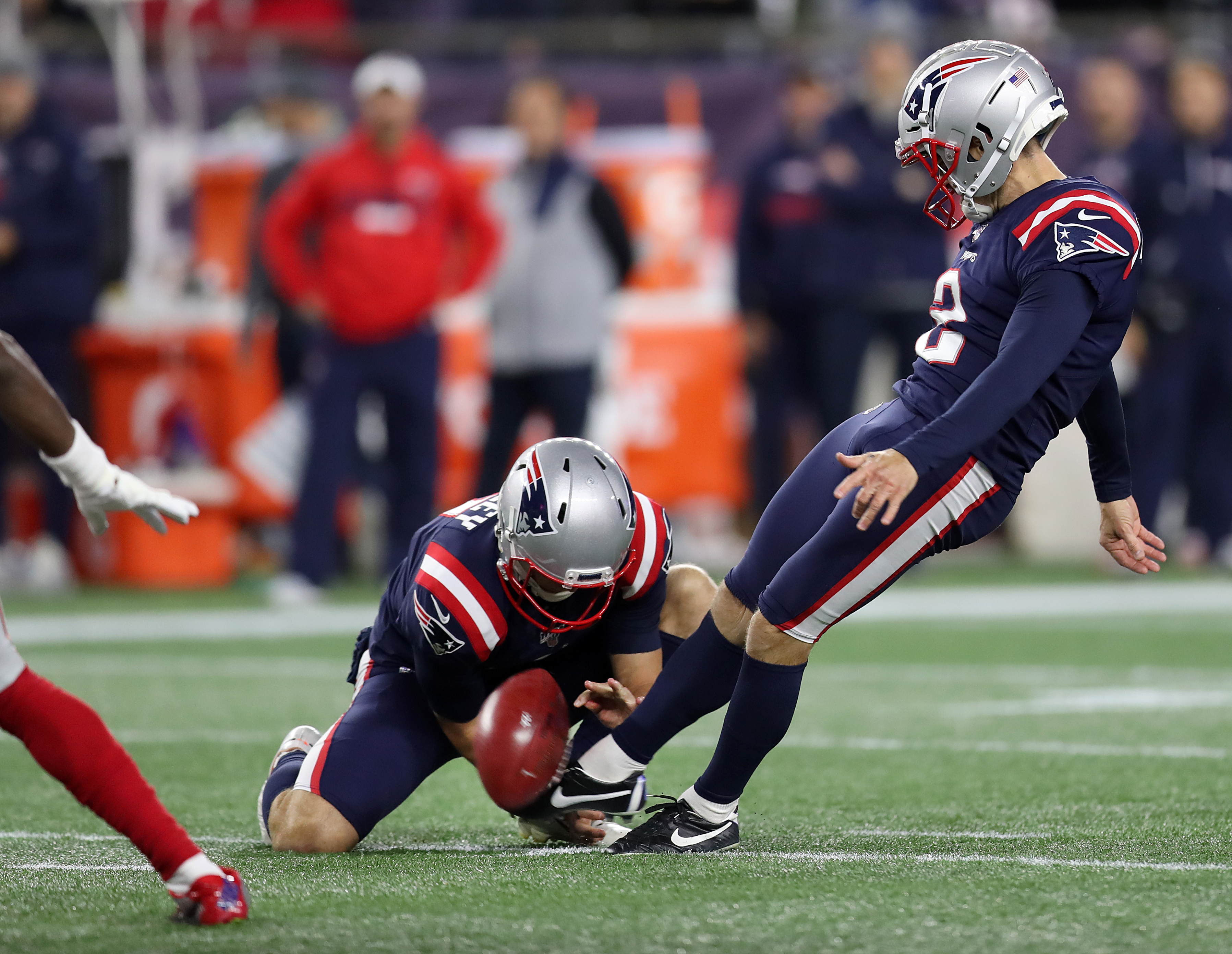 Mike Nugent missed a 40-yard field goal attempt, but Jake Bailey didn’t help with his hold.
