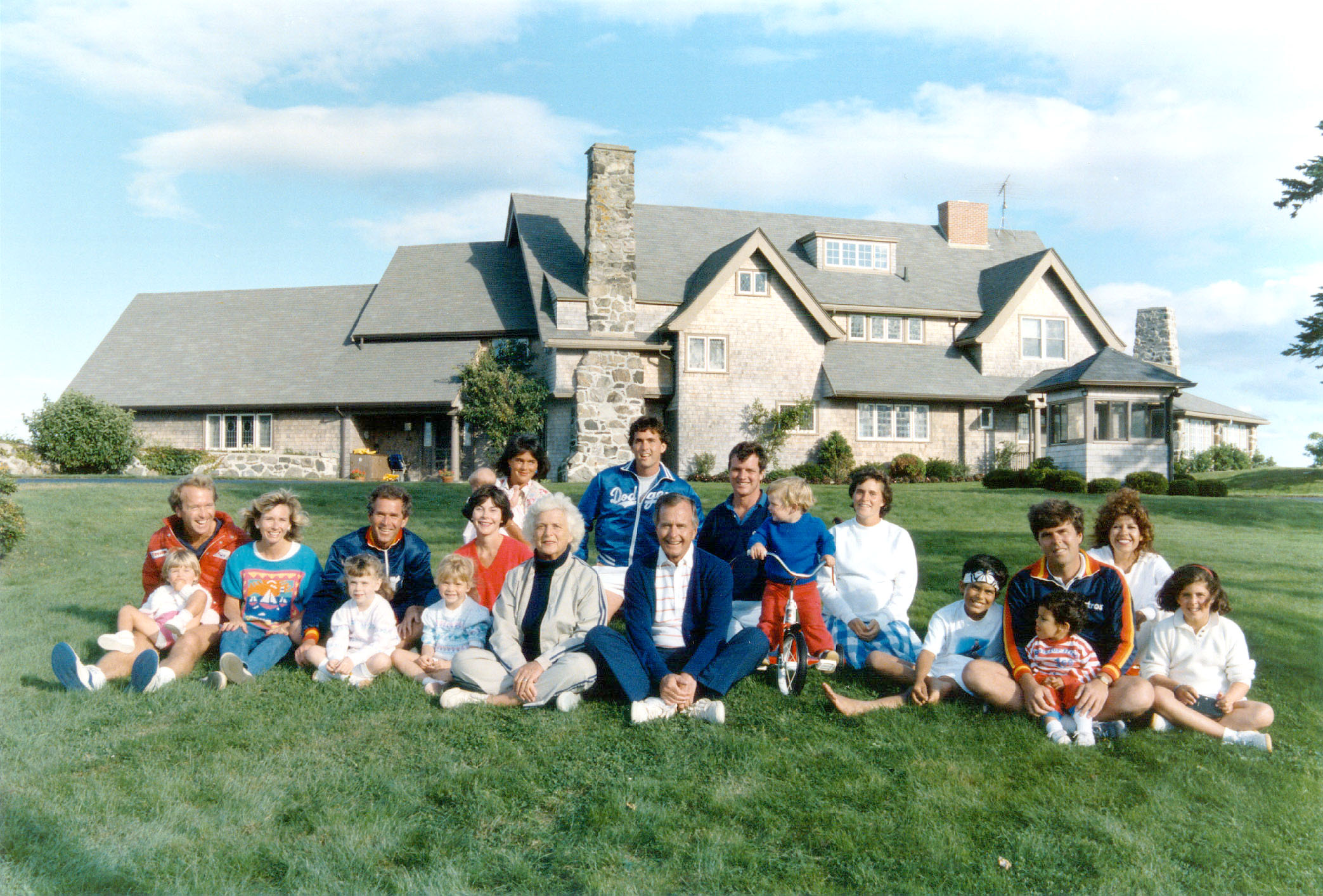A portrait of the family taken in 1986 in front of the main house of the Bush compound.