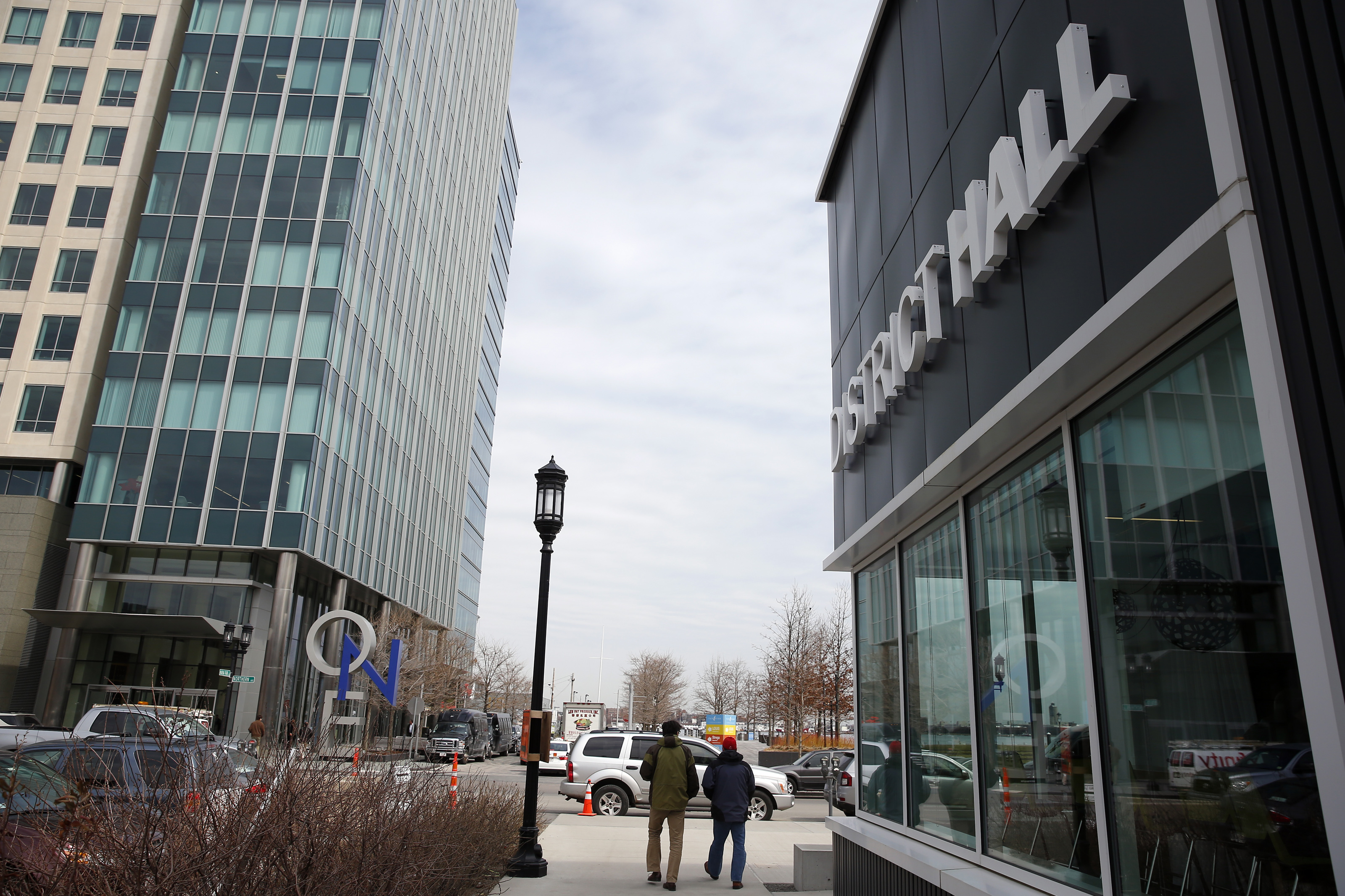 According to the South Boston Waterfront Sustainable Transportation Plan, about 10,900 residents lived in the Seaport District in 2013.
