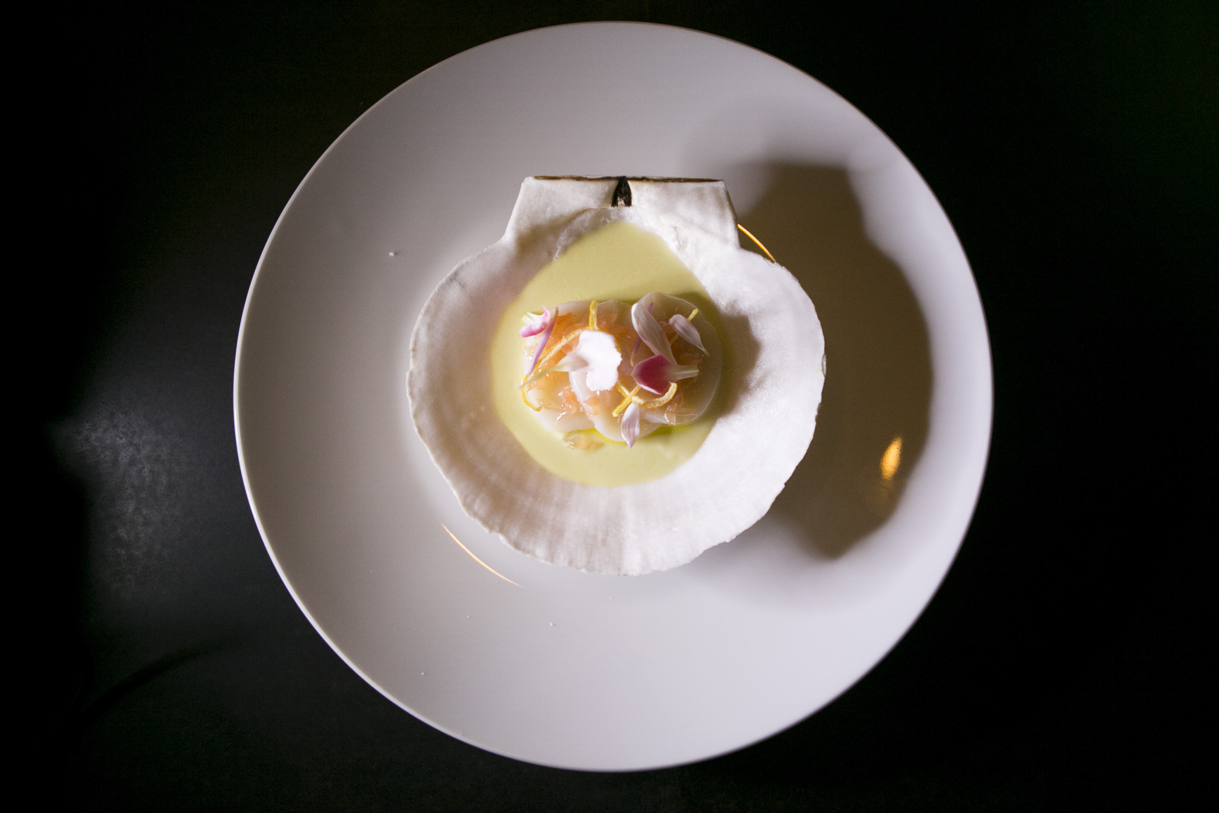 The sea scallop at the Tasting Counter.