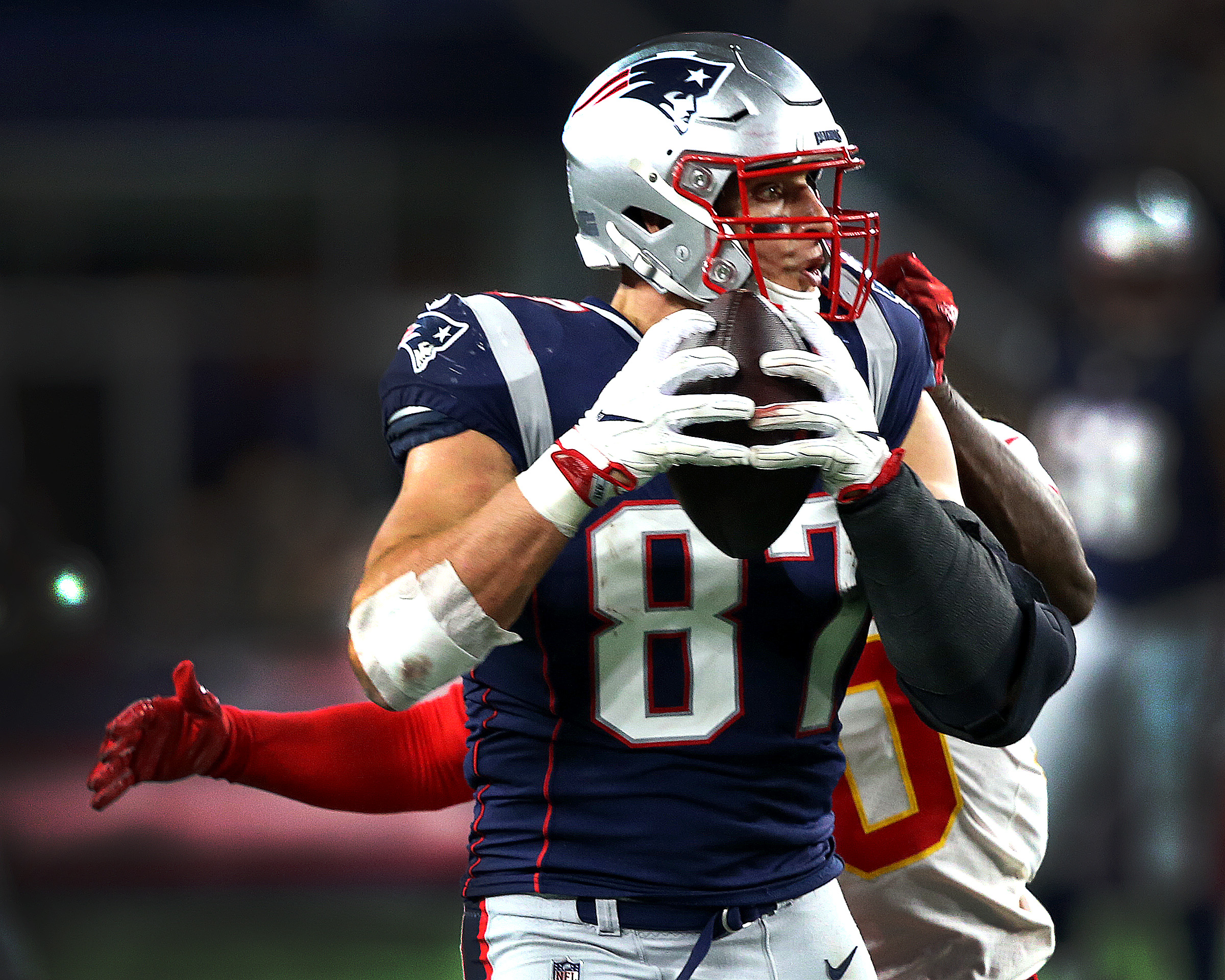 Rob Gronkowski (87) makes a 39-yard catch to set up the game-winning field goal. Gronkowski caught three passes for 97 yards in the win.