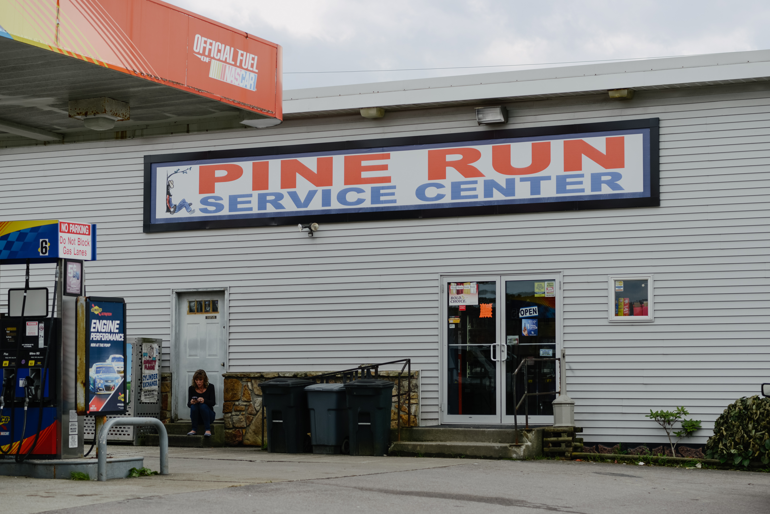 The Pine Run Service Center where many of the prison guards come for food and cigarettes.