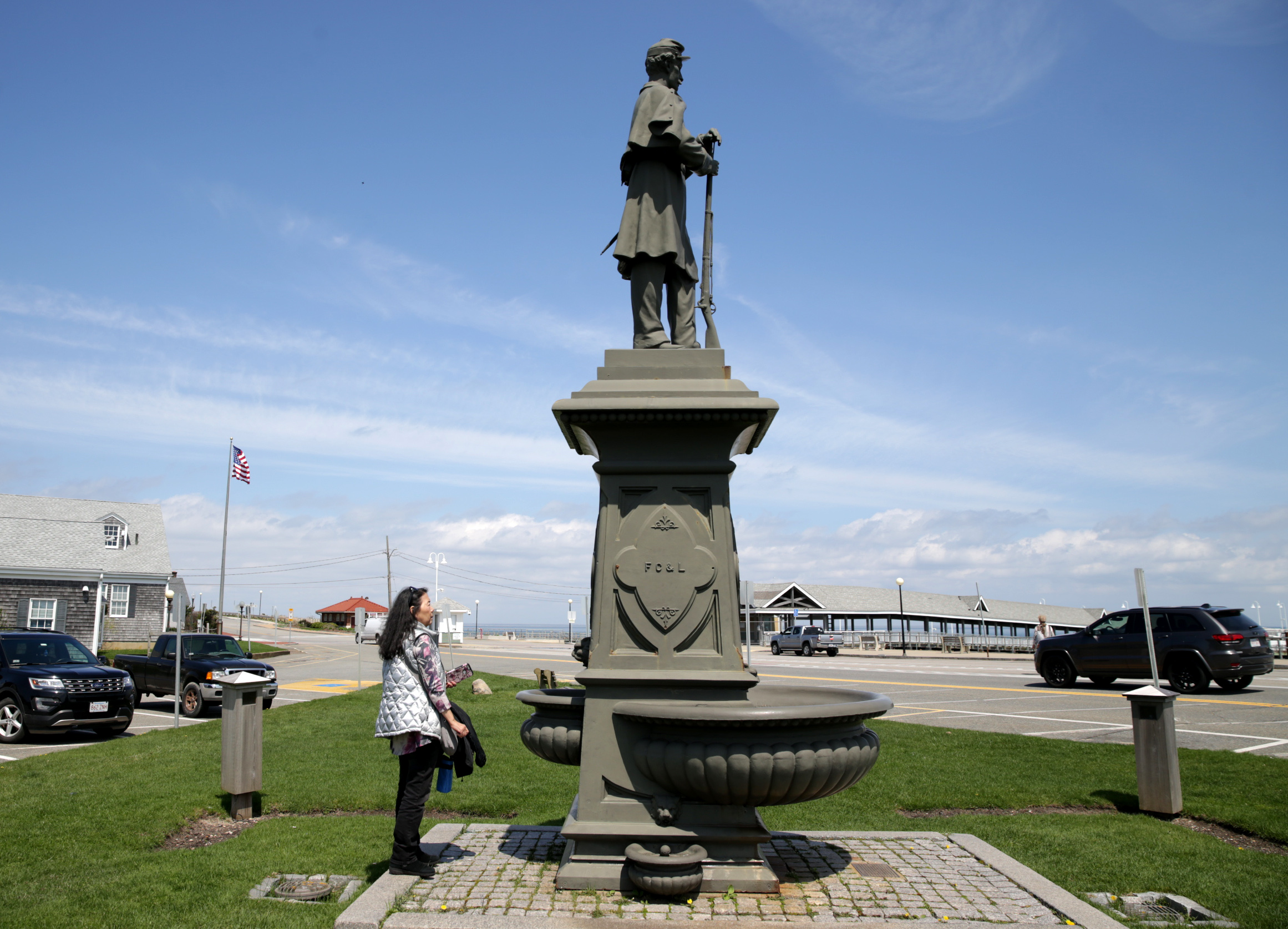 A Civil War statue on Martha’s Vineyard has sparked a controversy on