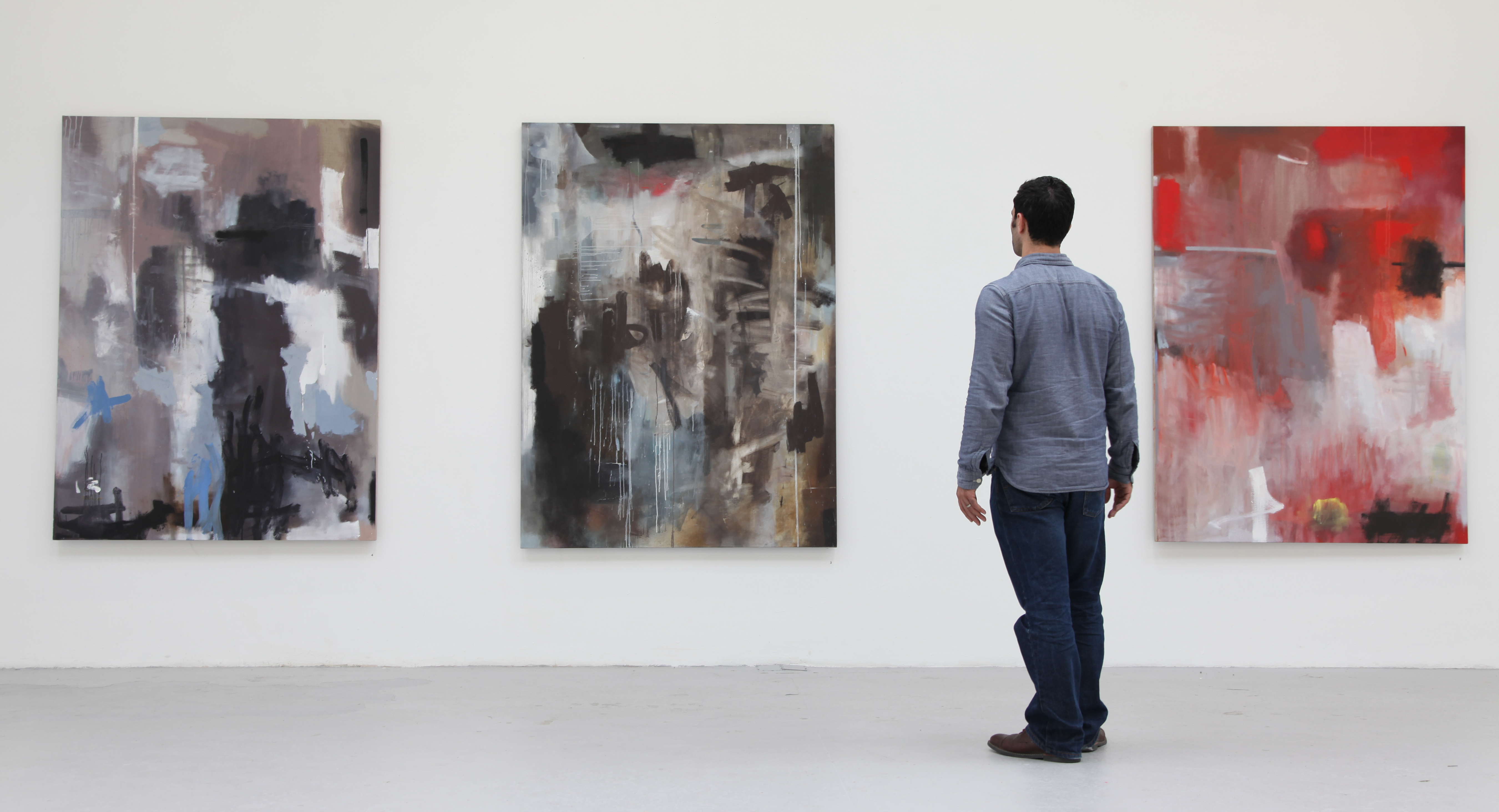Richard Hearns with his works Affluare Nox and Ares in his studio.