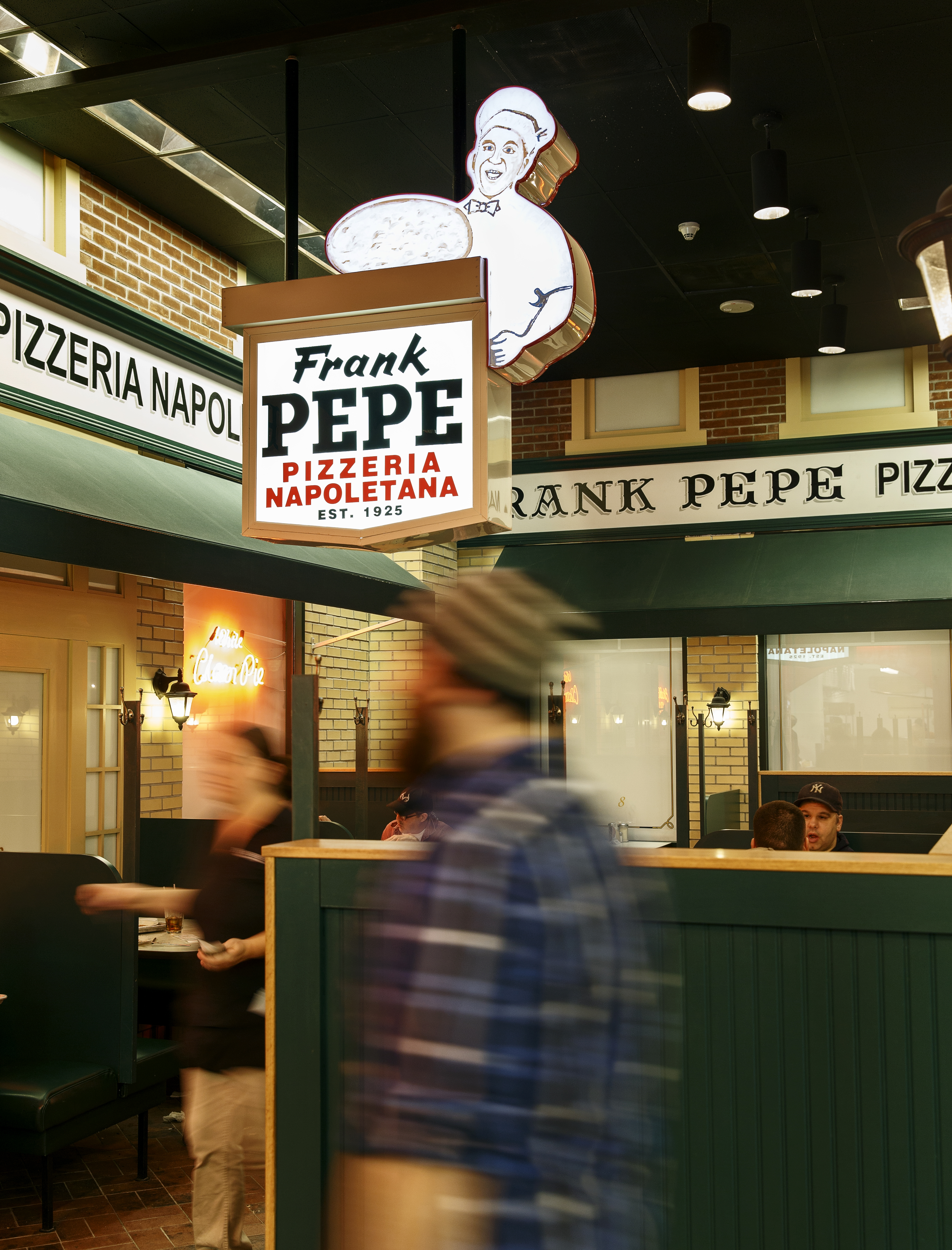 Pizzeria Frank Pepe at Mohegan Sun.