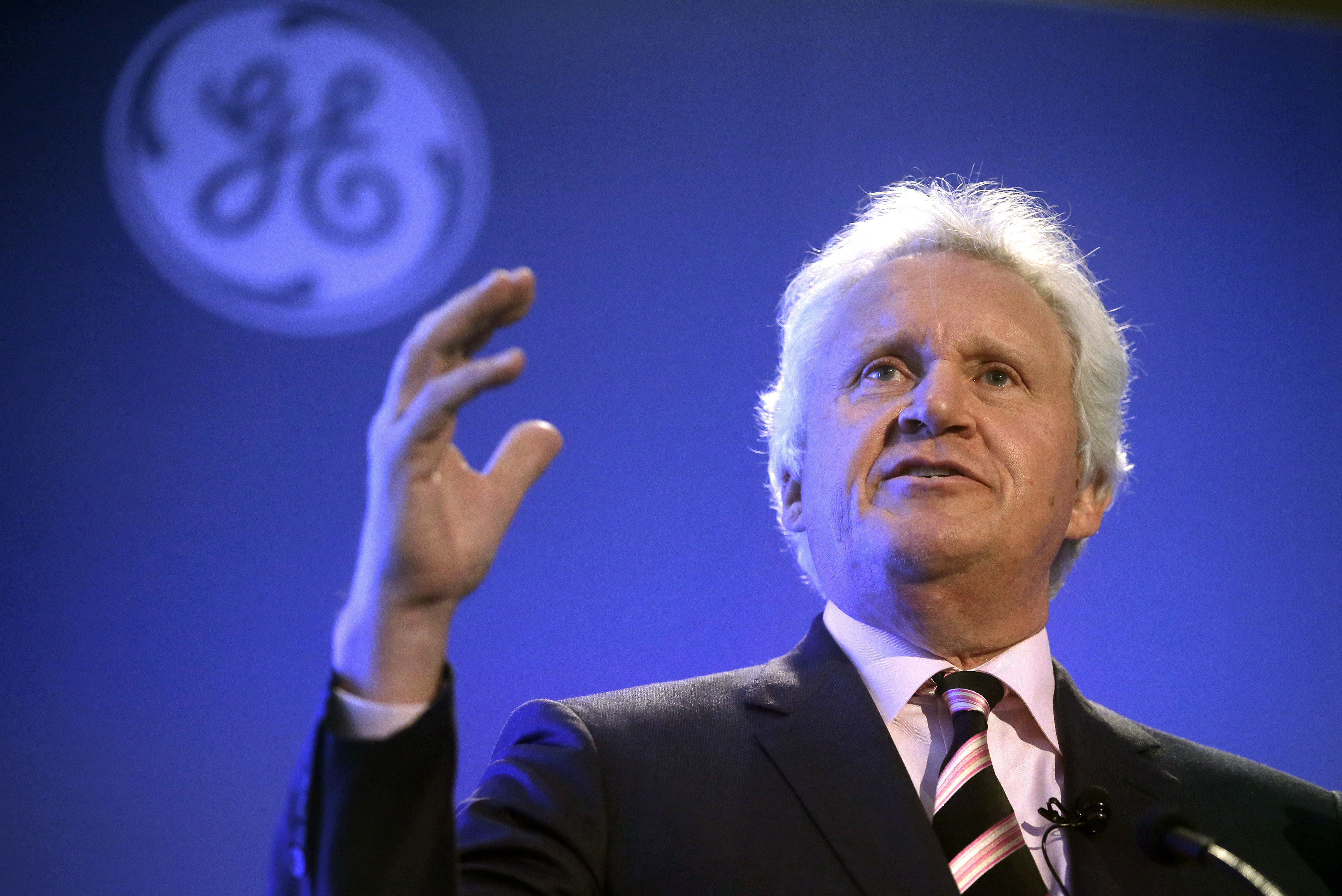 While Jeff Immelt won’t get the GE sign that can be seen from Mars that he has joked about, the company will join the relatively rarified ranks of firms in Boston that have been allowed to place large logos on their towers.