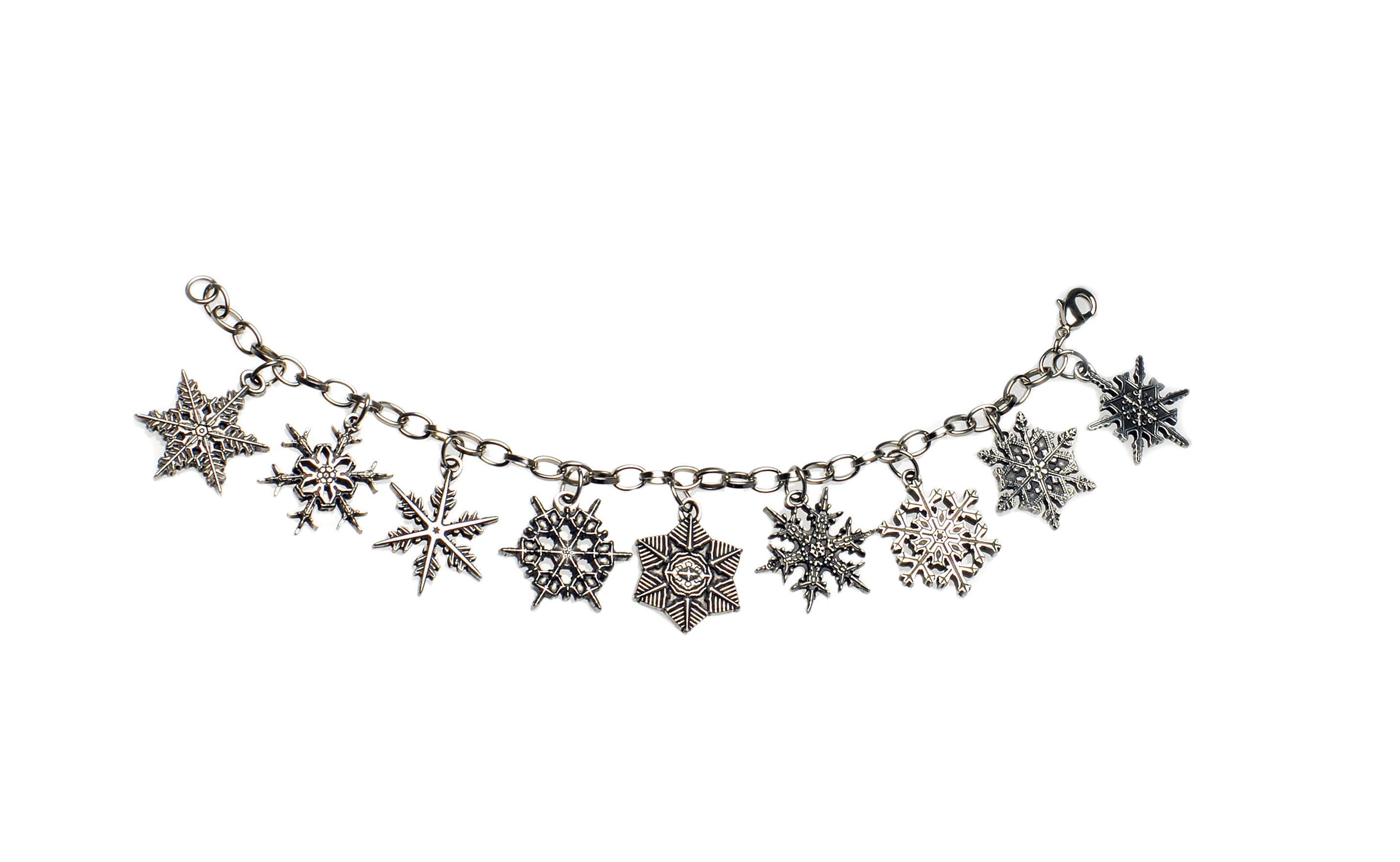 08negifts -The patterns used in Vermont Snowflakes Jewelry is based on actual snowflake images, captured by Wilson "Snowflake" Bentley. (Handout)