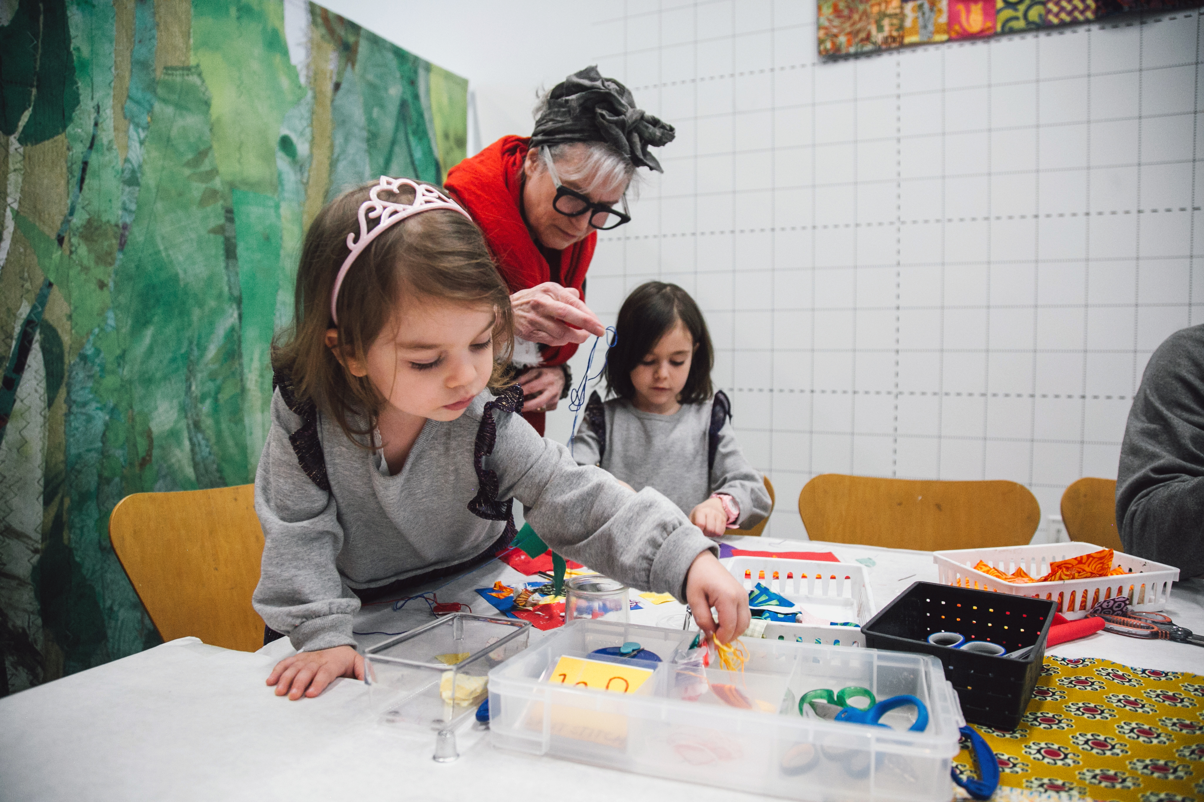 Merrill Comeau worked with young ICA visitors during a printmaking workshop.
